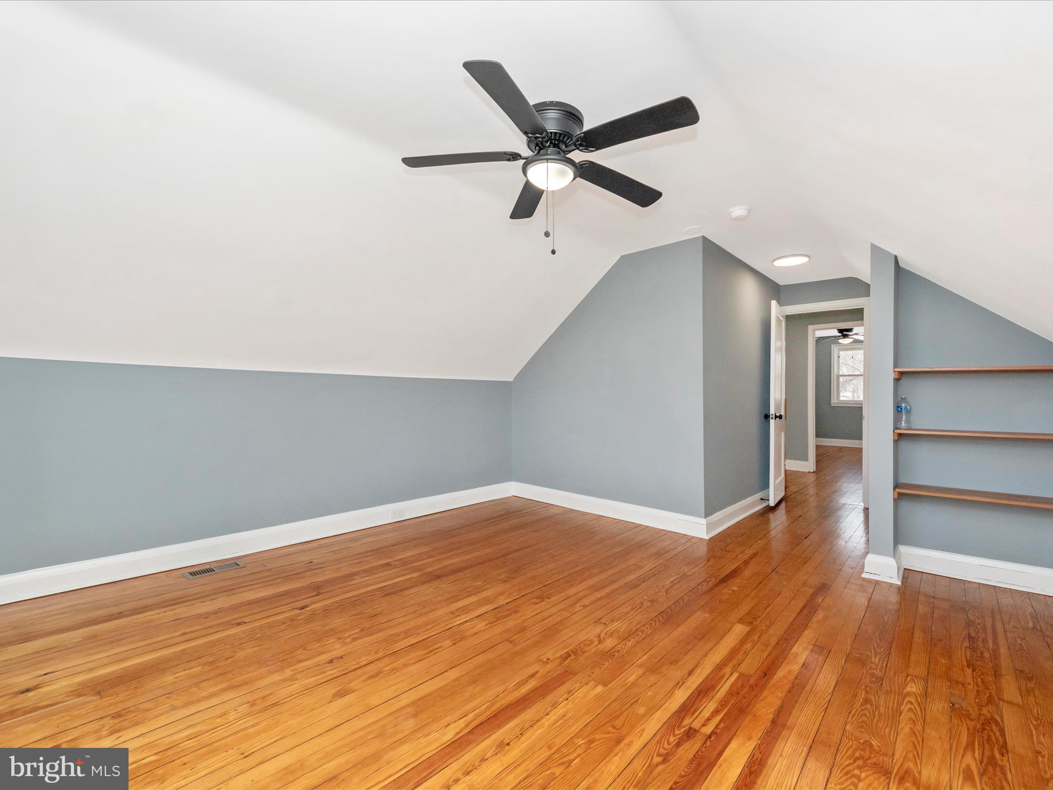 EDGEWOOD PARK - Residential