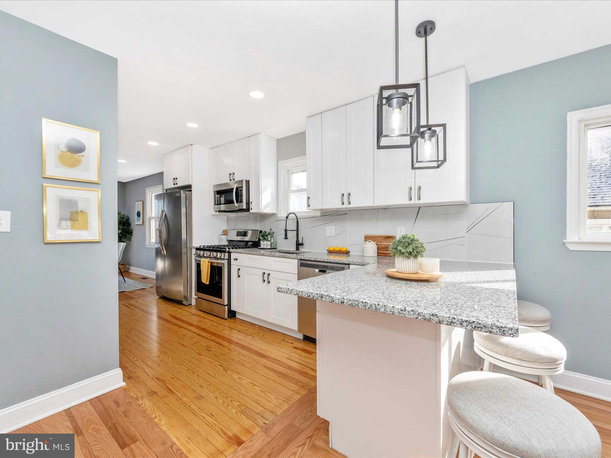 EDGEWOOD PARK - Residential