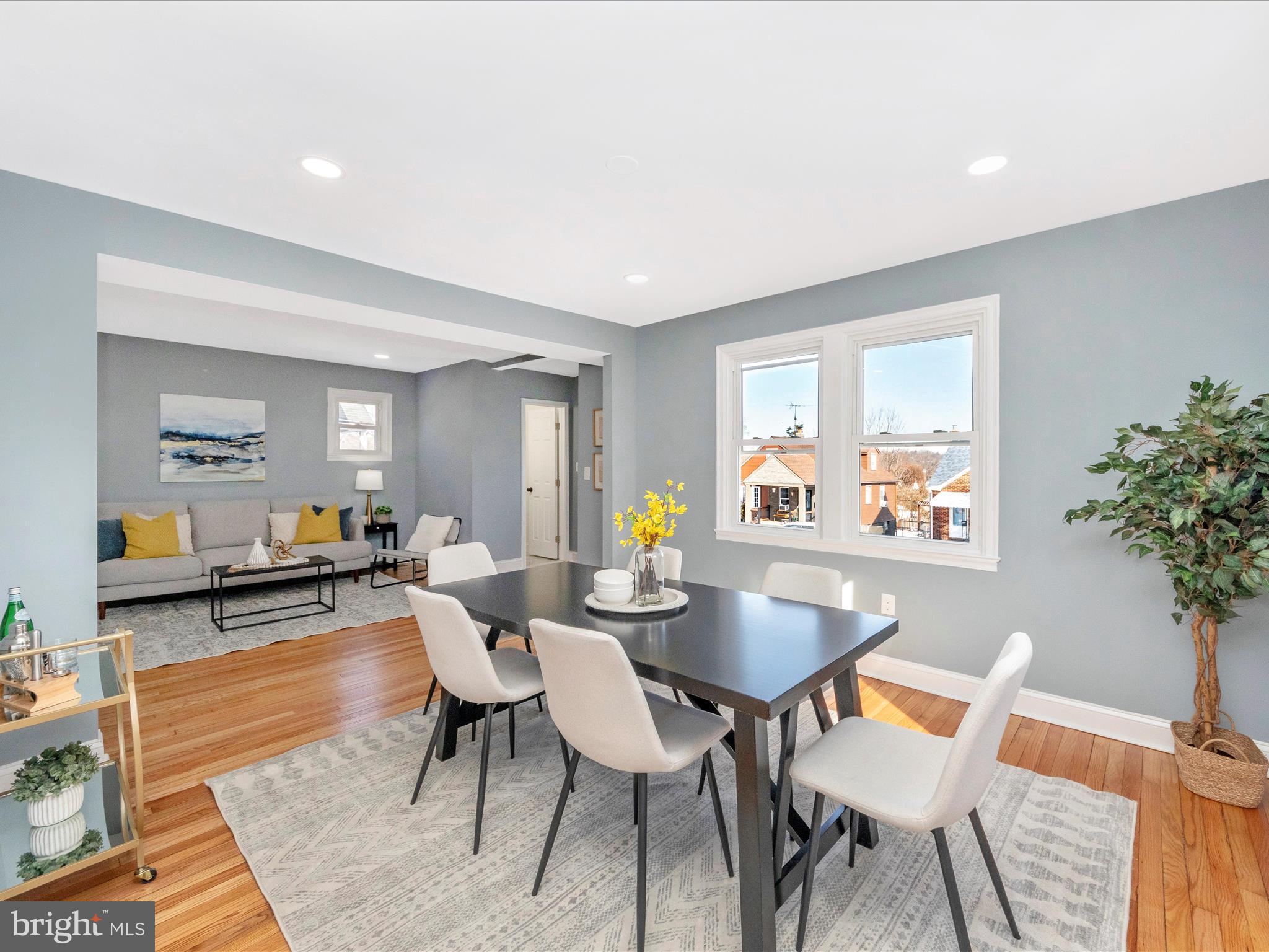 EDGEWOOD PARK - Residential