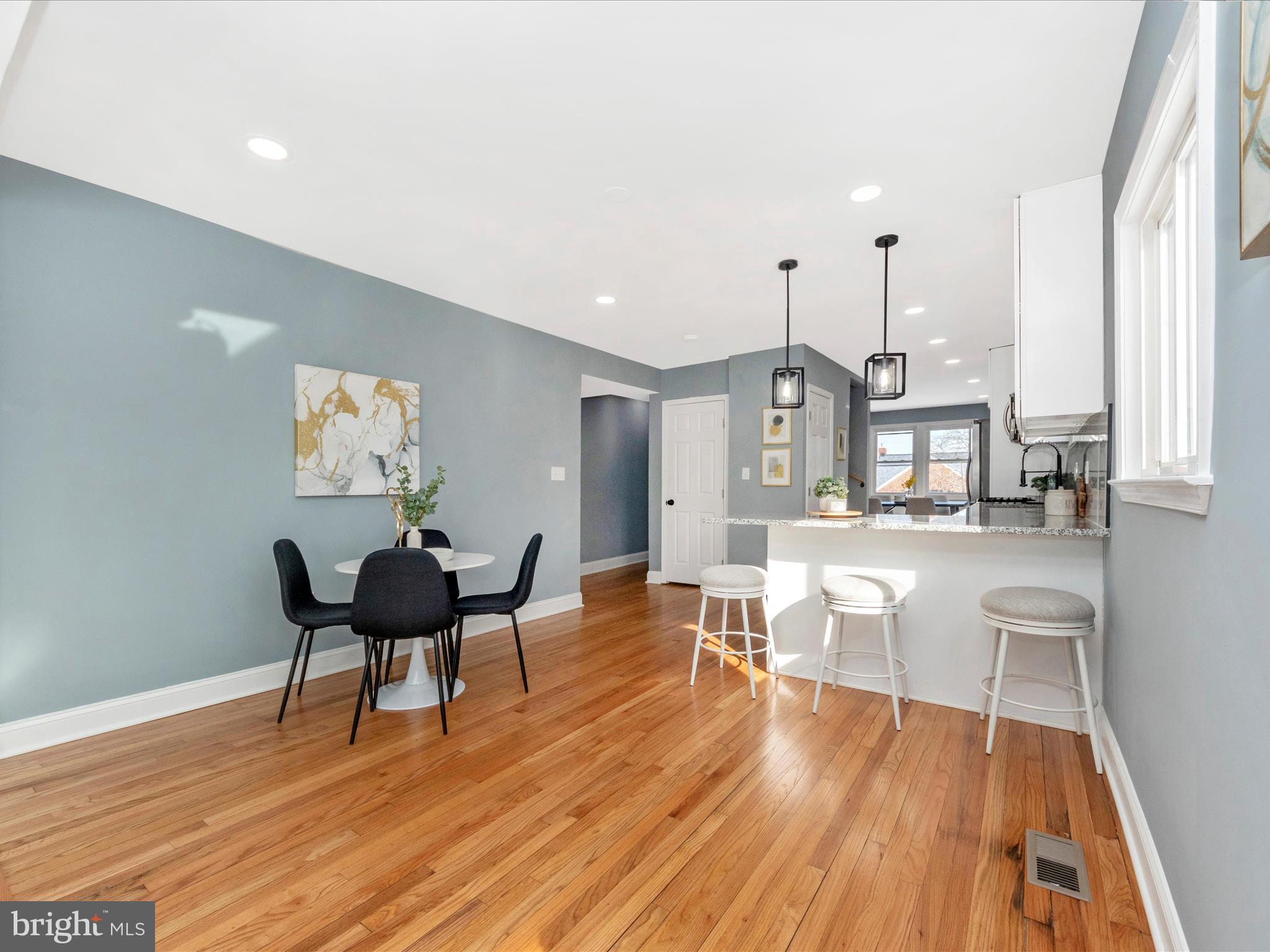 EDGEWOOD PARK - Residential