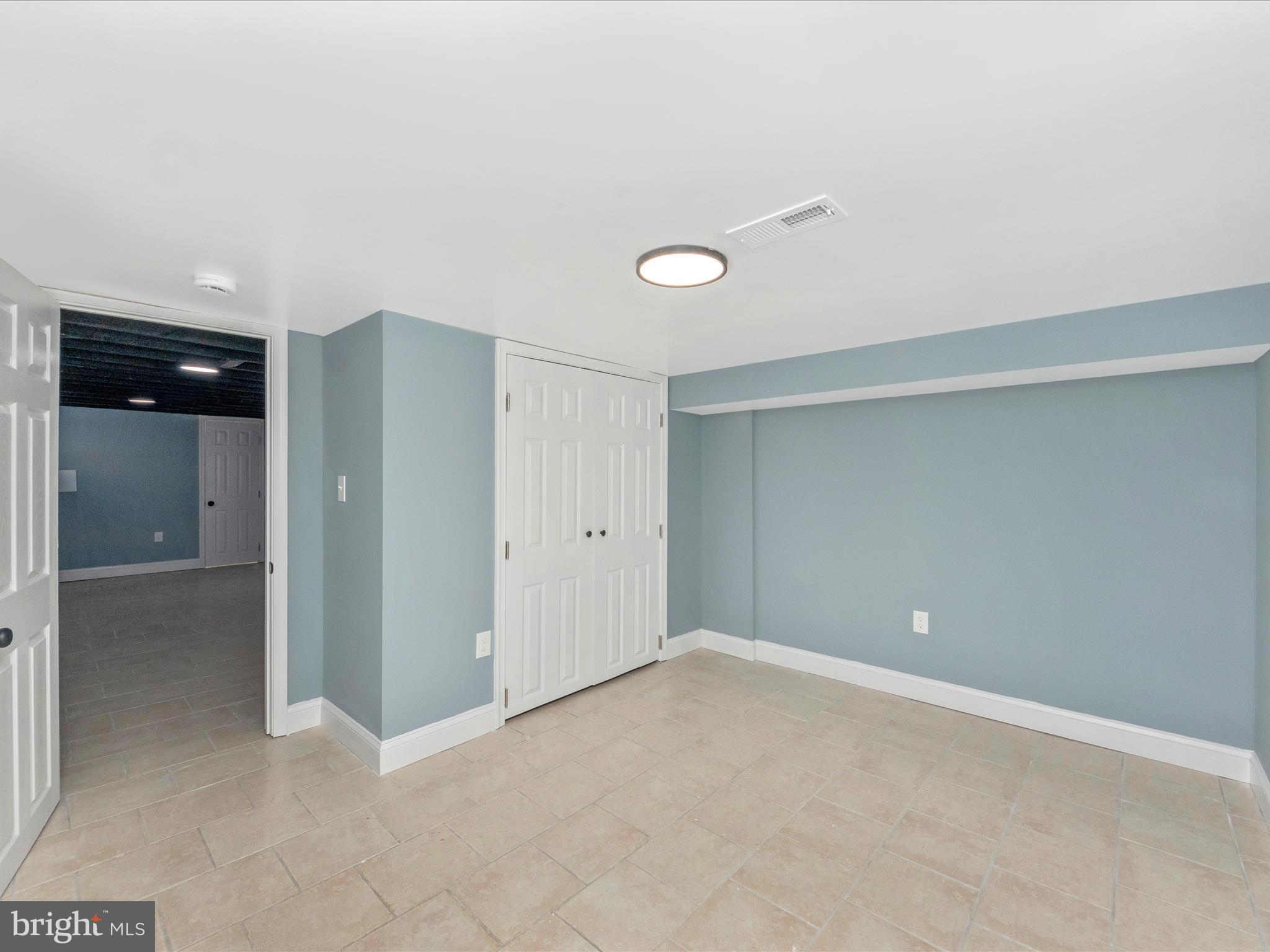 EDGEWOOD PARK - Residential