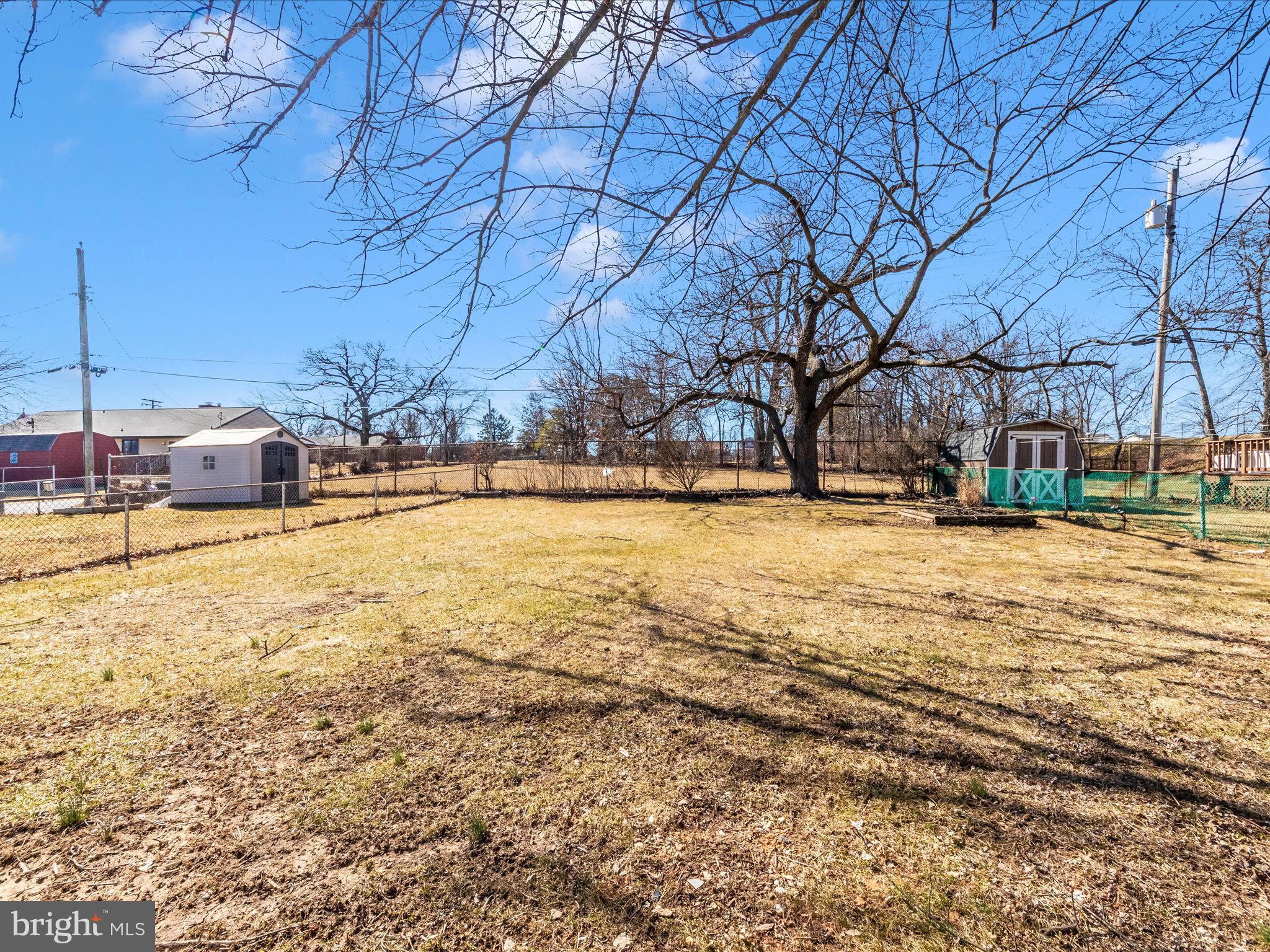 EDGEWOOD PARK - Residential