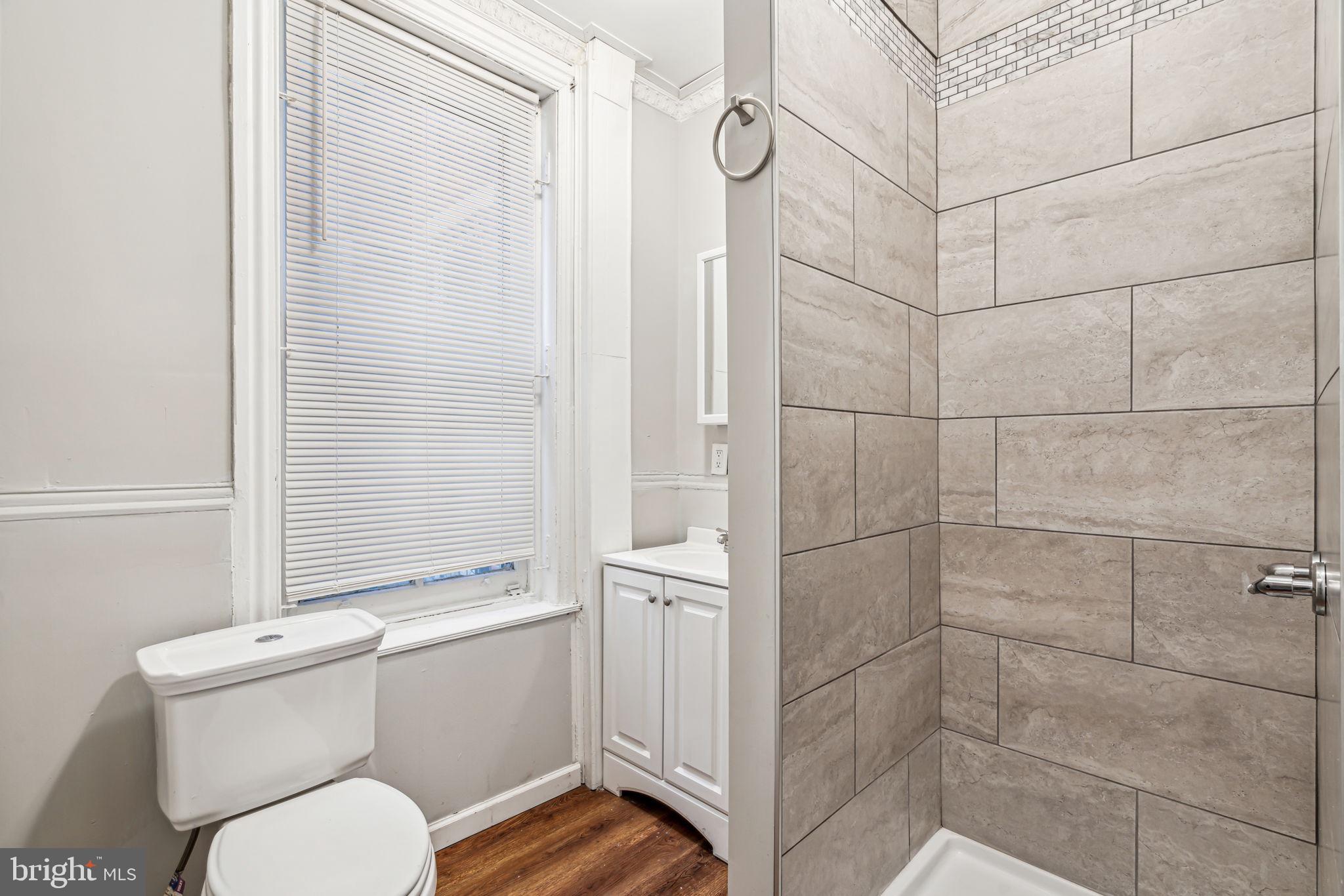 PHILADELPHIA (NORTHWEST) - Residential