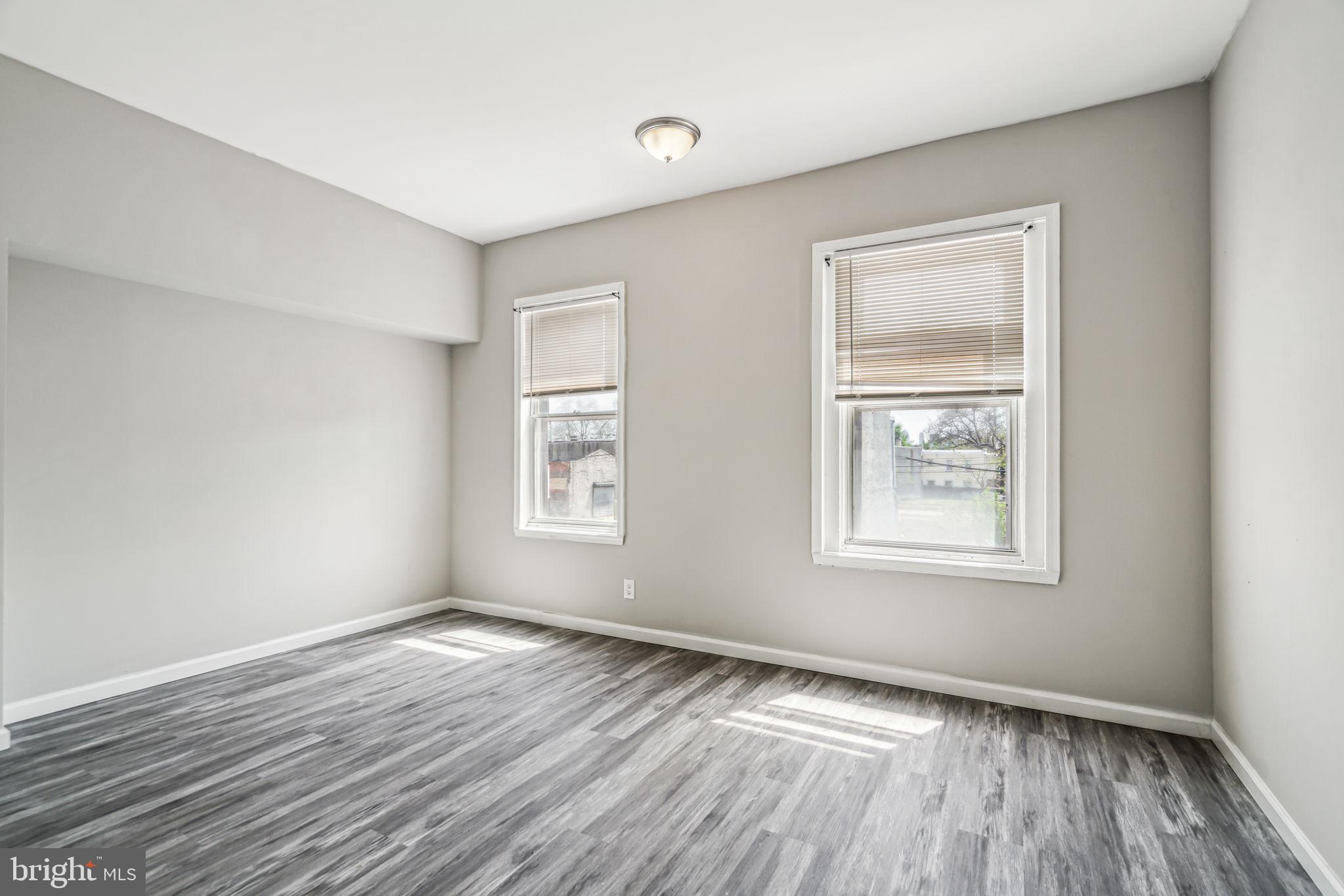 PHILADELPHIA (NORTHWEST) - Residential