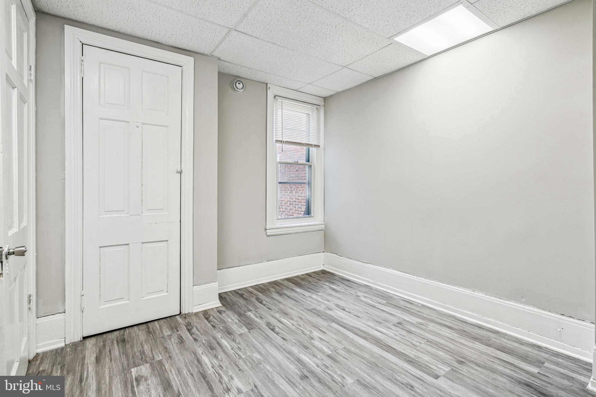 PHILADELPHIA (NORTHWEST) - Residential