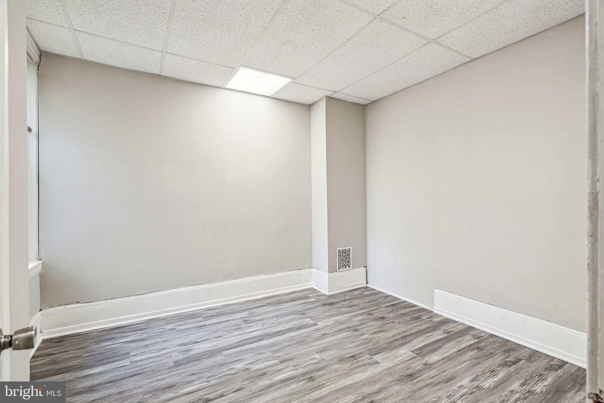 PHILADELPHIA (NORTHWEST) - Residential