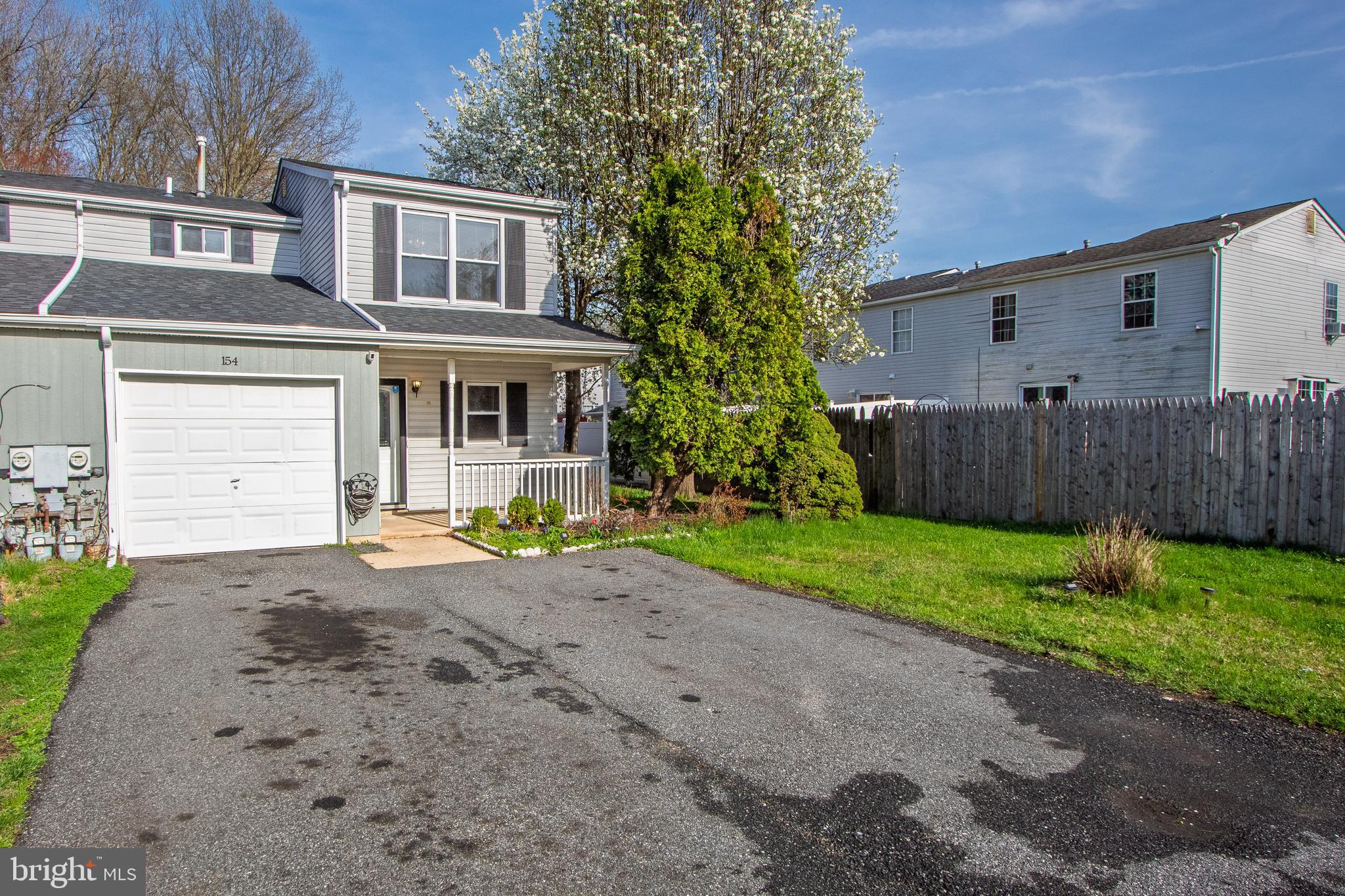 SADDLEBROOK - Residential