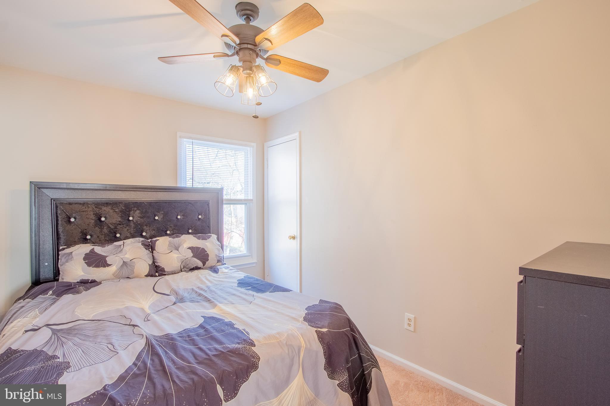 SADDLEBROOK - Residential