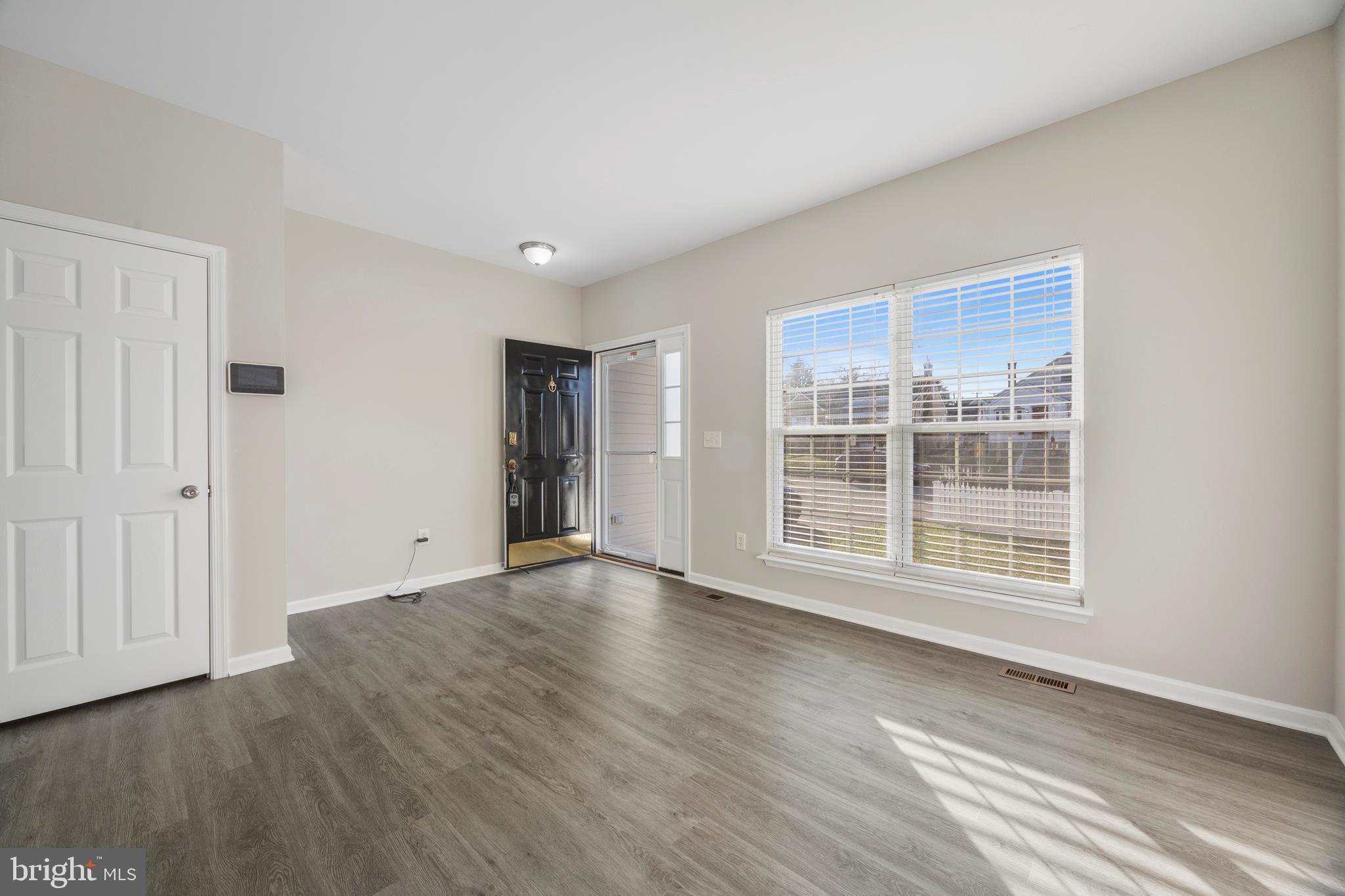 5723 FRANKLIN STREET