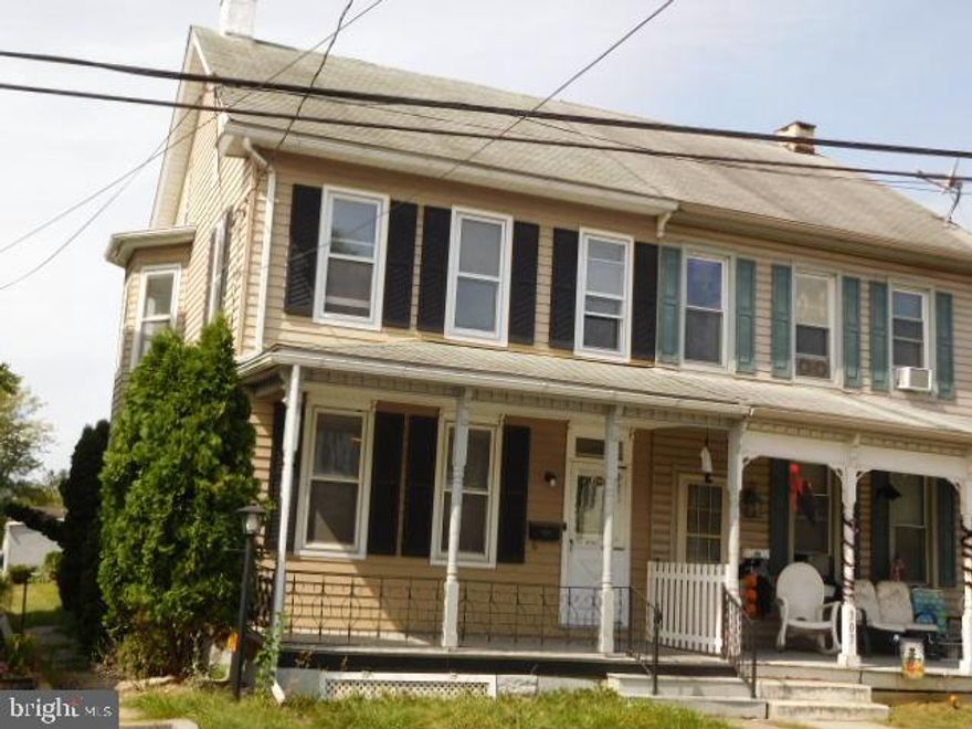 Large 4 bedroom, 2 full bathroom property in Myerstown.  Conveniently located to major routes, shopping, recreation, and the Myerstown pool.  Schedule a showing today!