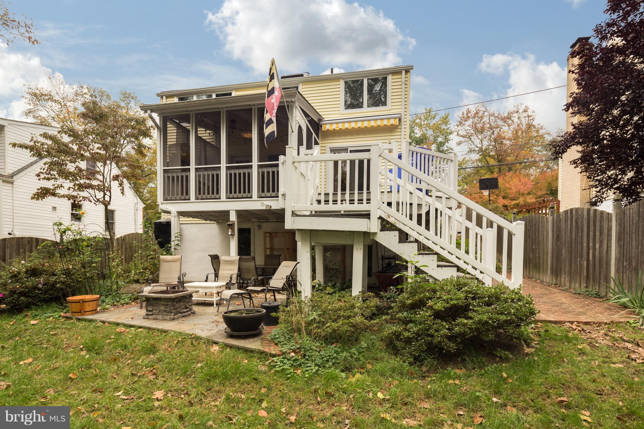 ROCK CREEK KNOLLS - Residential Lease