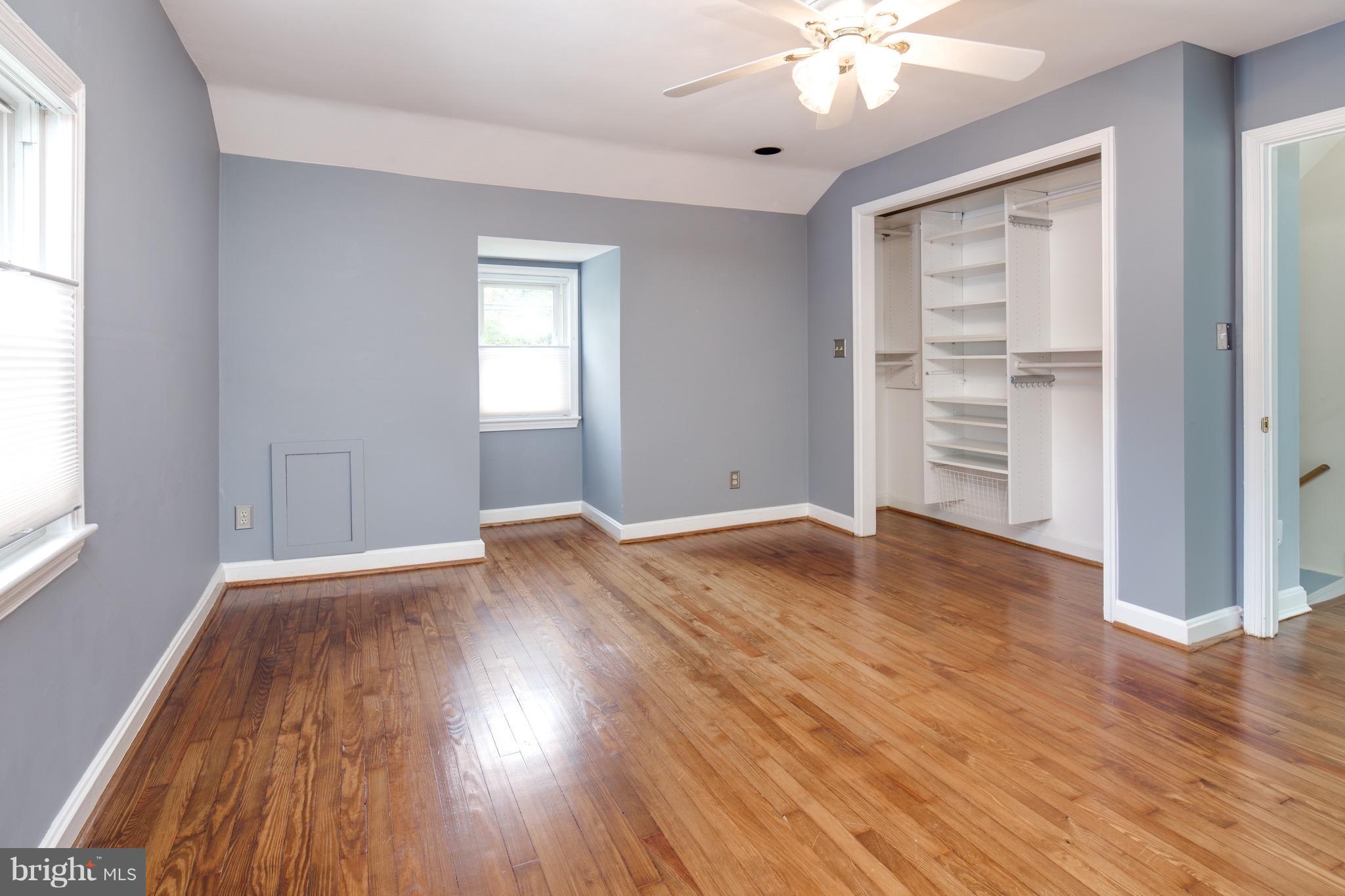 ROCK CREEK KNOLLS - Residential Lease