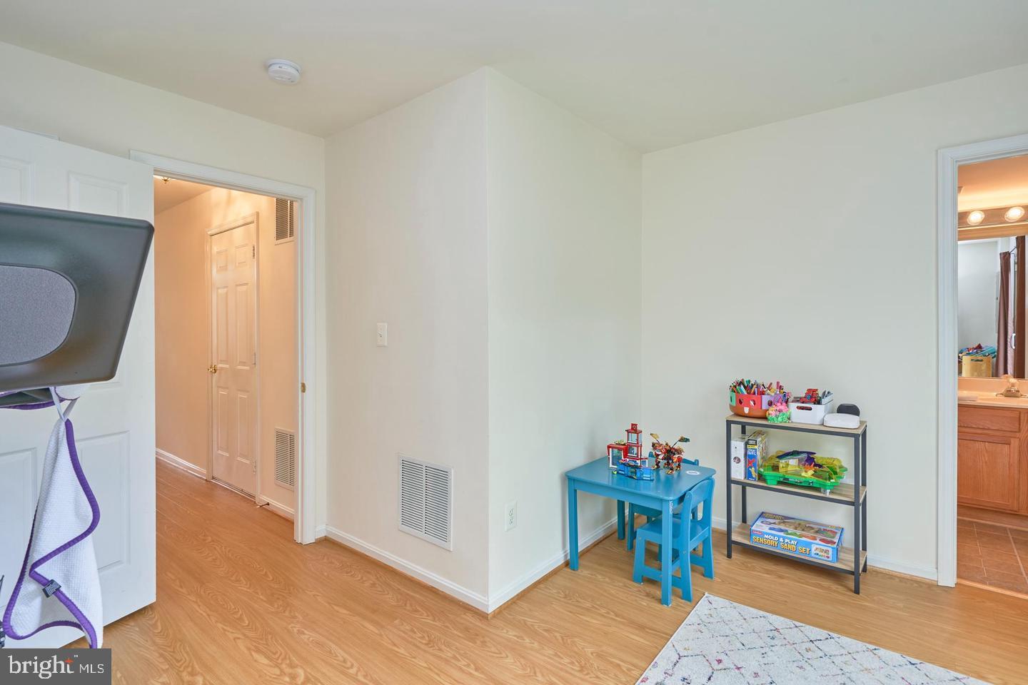 STONE RIDGE - Residential Lease