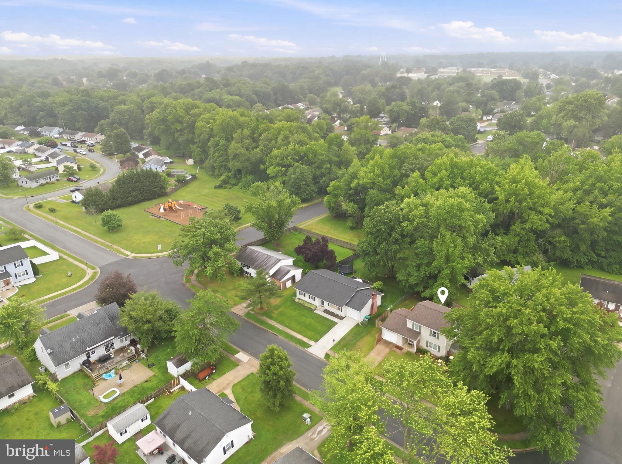 NEWARK OAKS - Residential