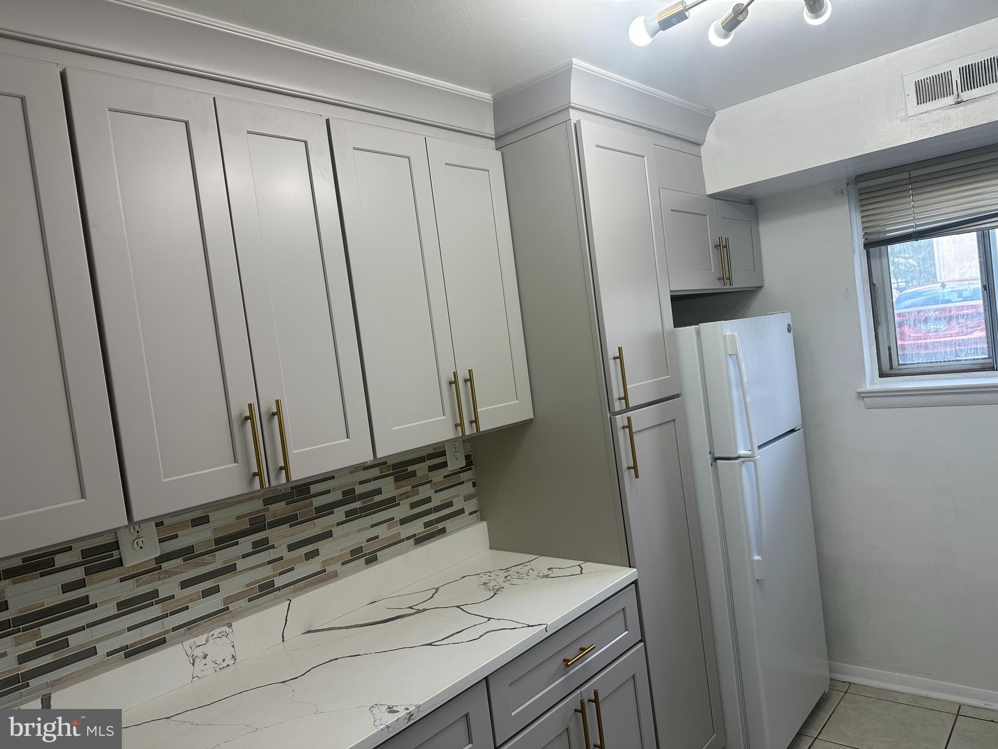 MARYLAND FARMS CONDO - Residential