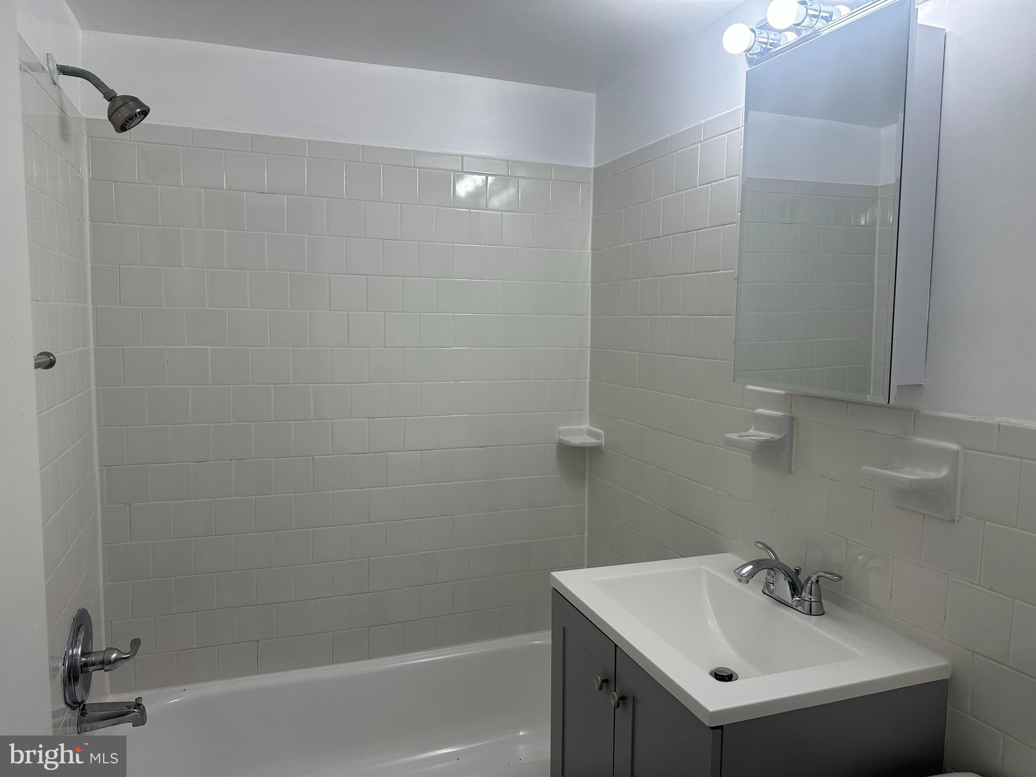 MARYLAND FARMS CONDO - Residential