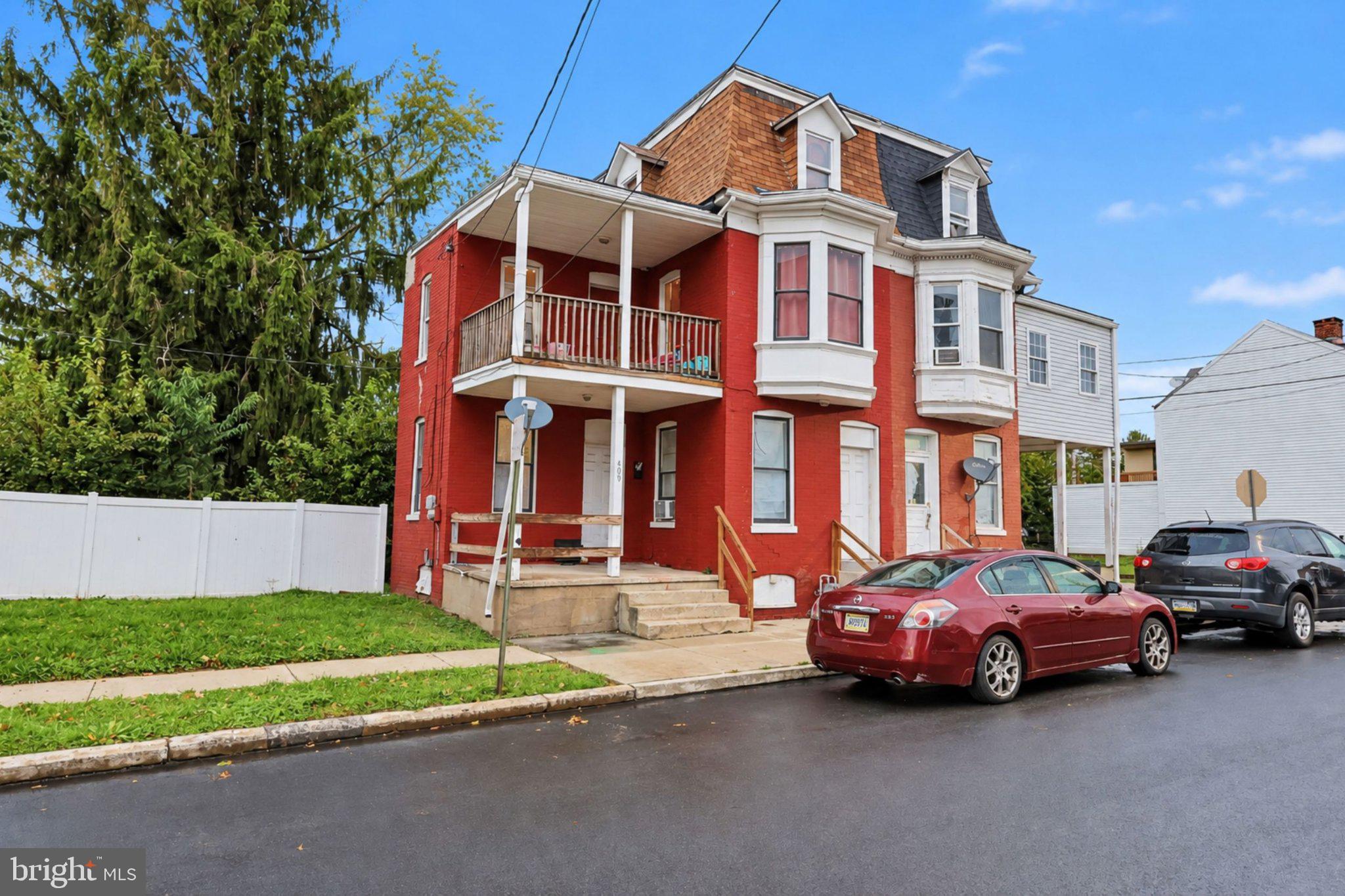 409 E WALNUT STREET