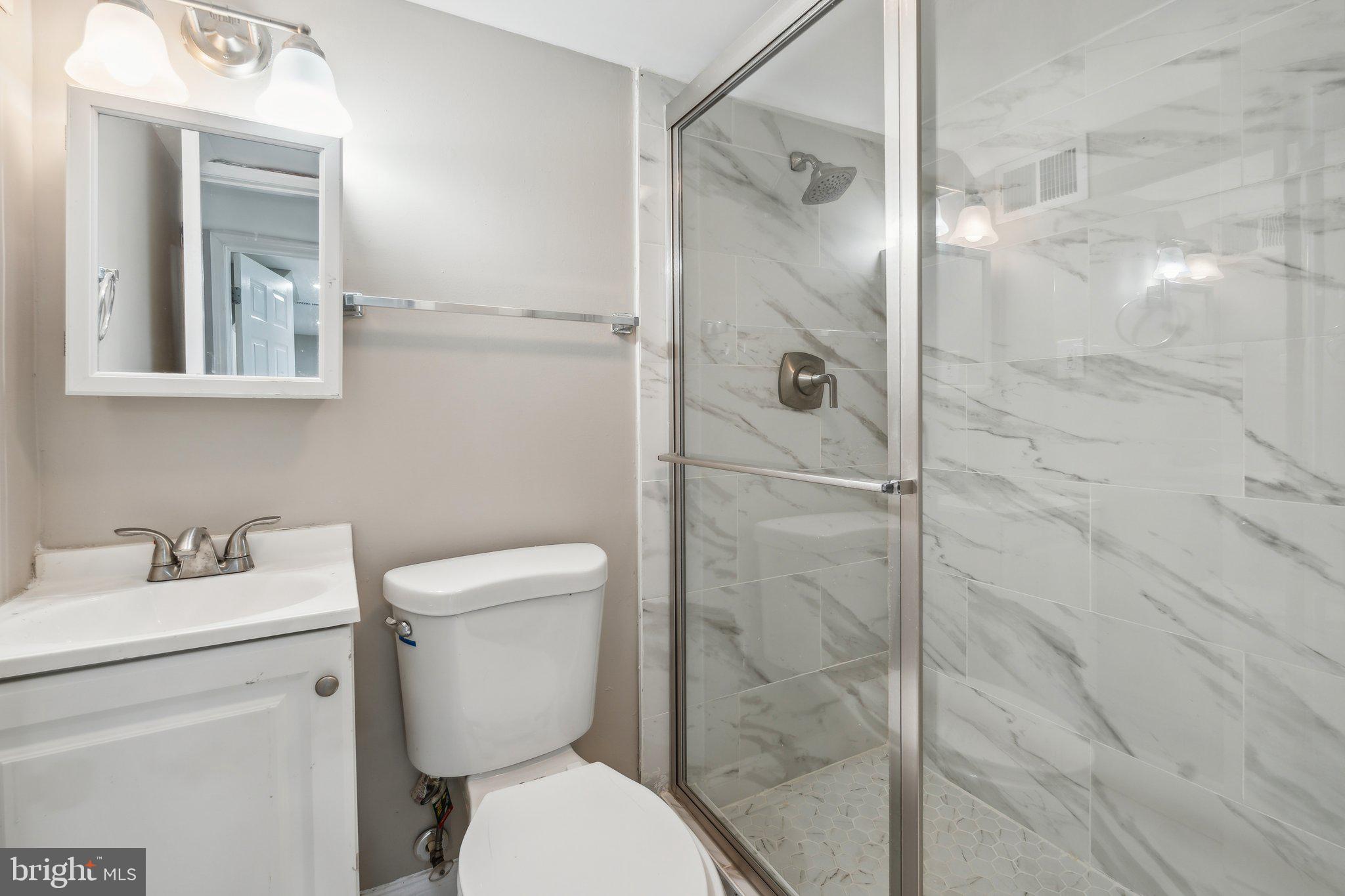 LAURAVILLE HISTORIC DISTRICT - Residential Lease