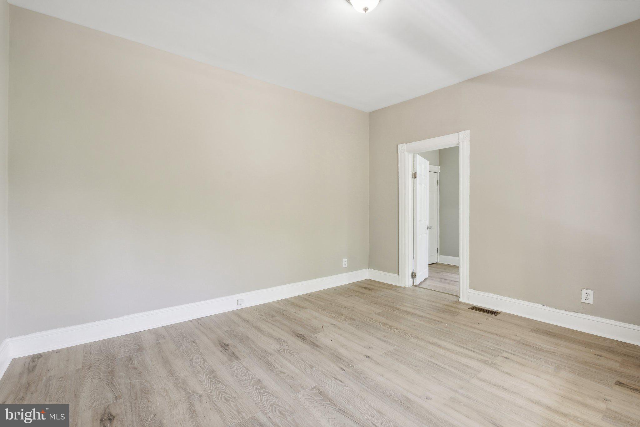 LAURAVILLE HISTORIC DISTRICT - Residential Lease