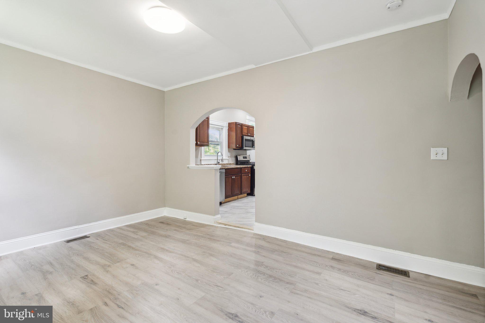 LAURAVILLE HISTORIC DISTRICT - Residential Lease