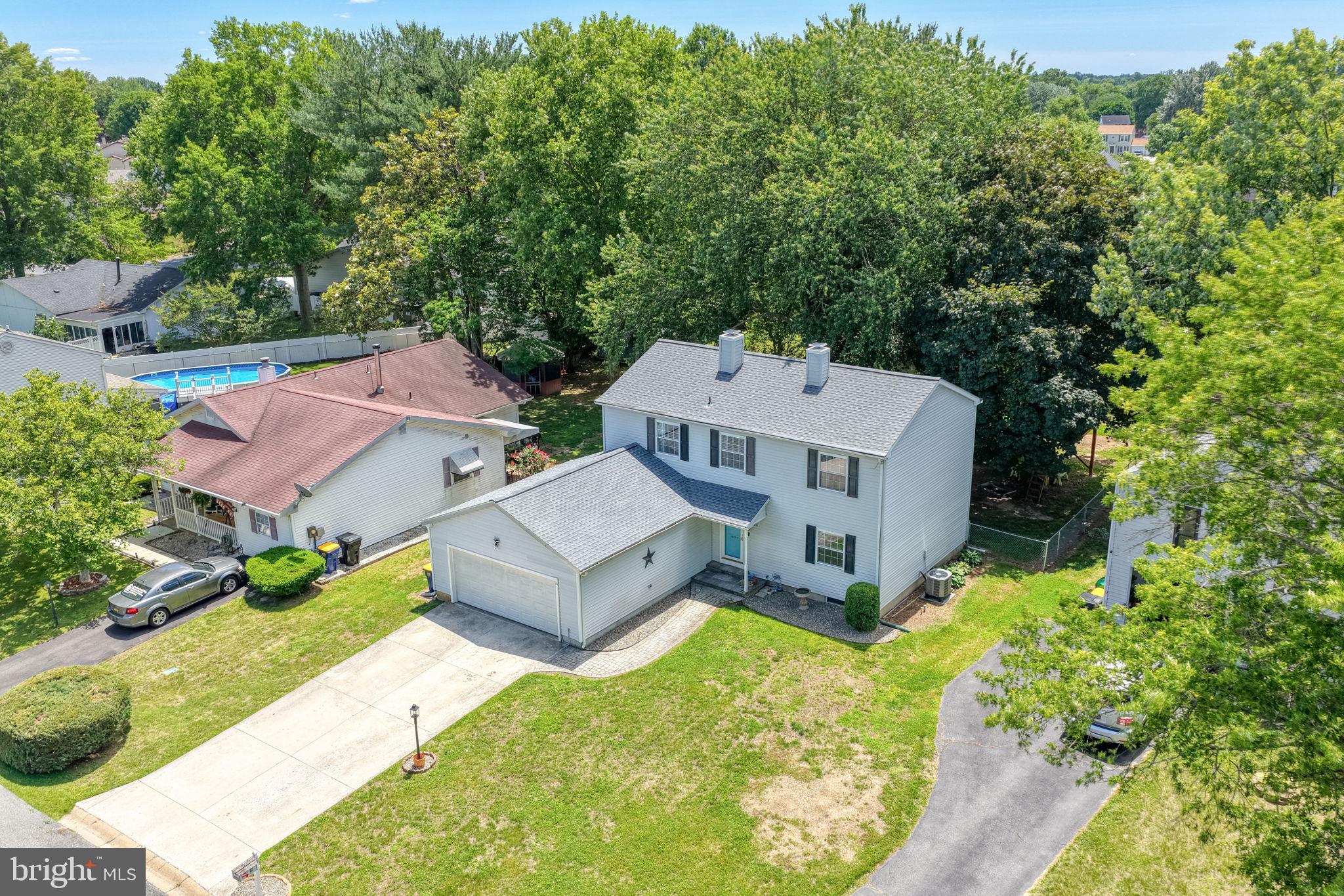 28 DUCHESS CIRCLE