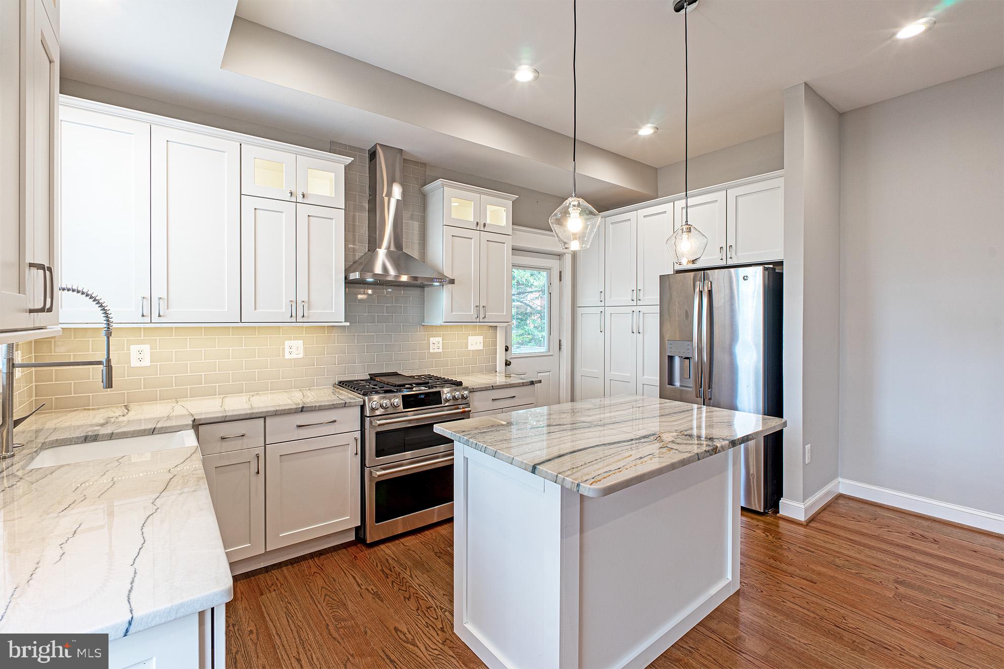 BEAUMONT - Residential Lease