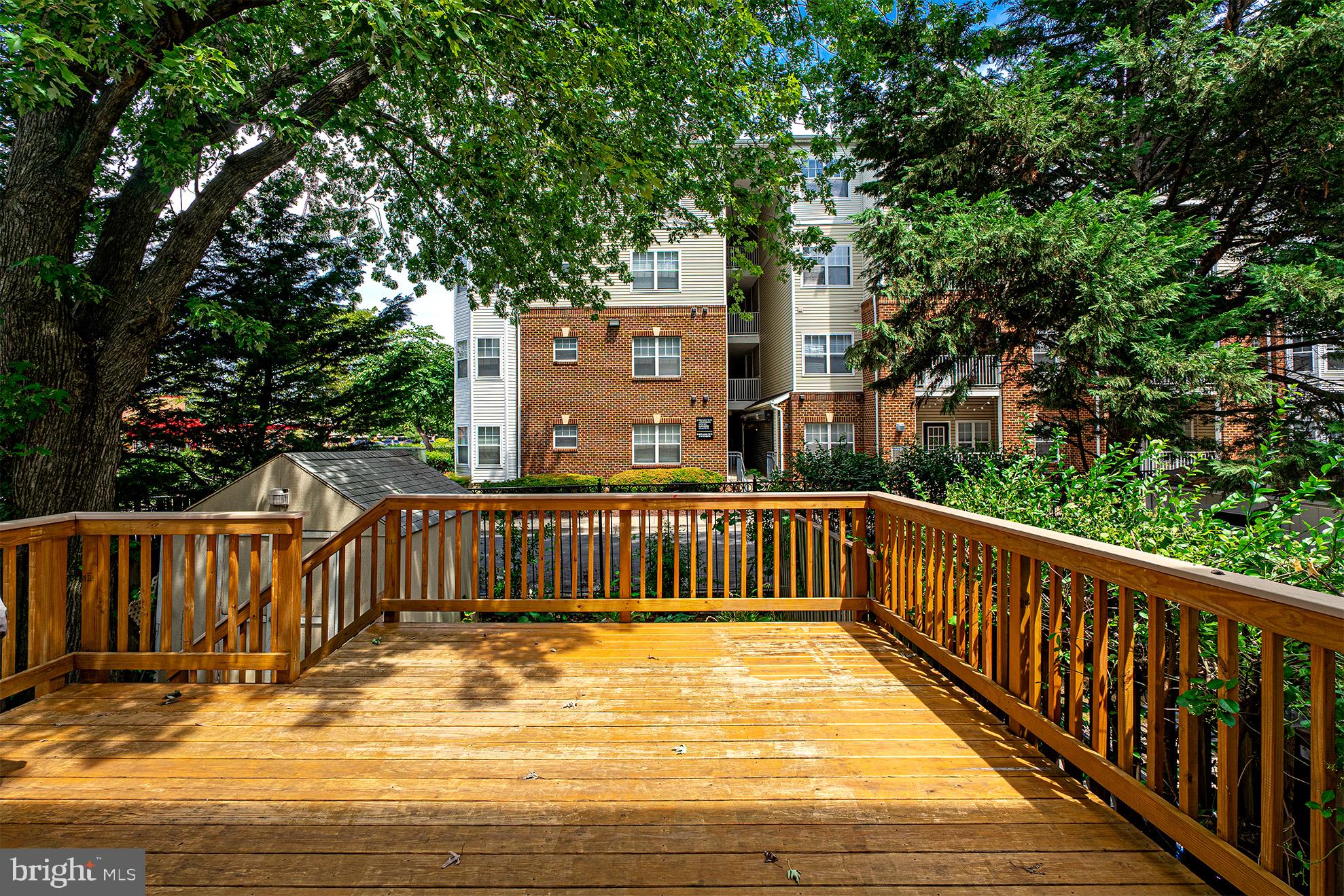 BEAUMONT - Residential Lease