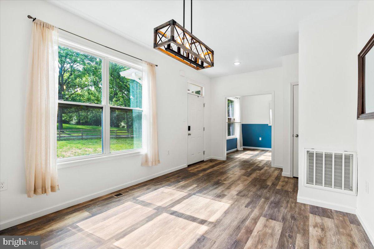 AVON BEND - Residential