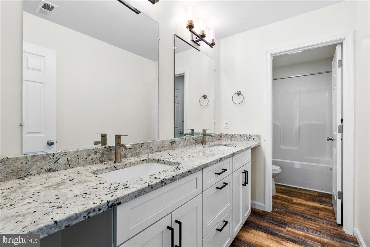 AVON BEND - Residential