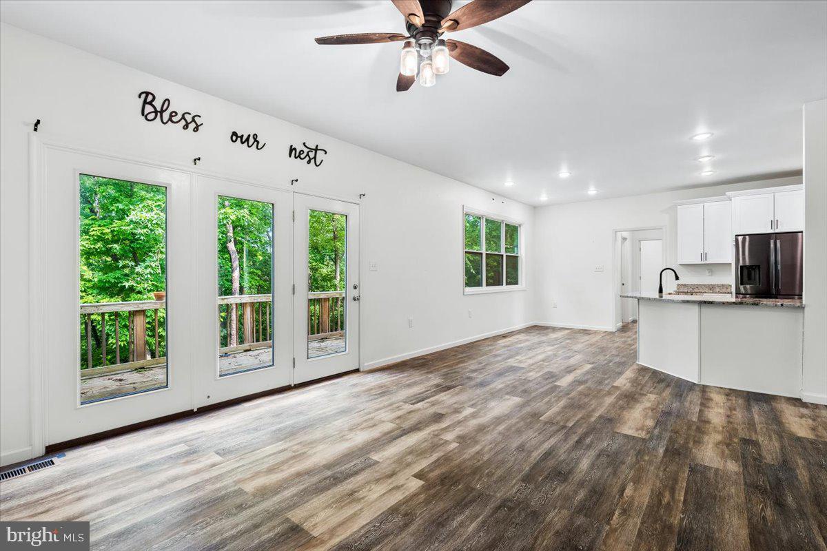 AVON BEND - Residential