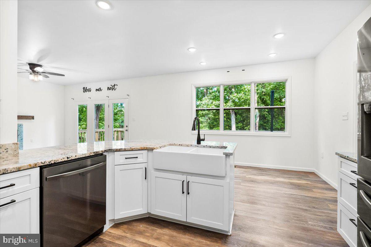 AVON BEND - Residential