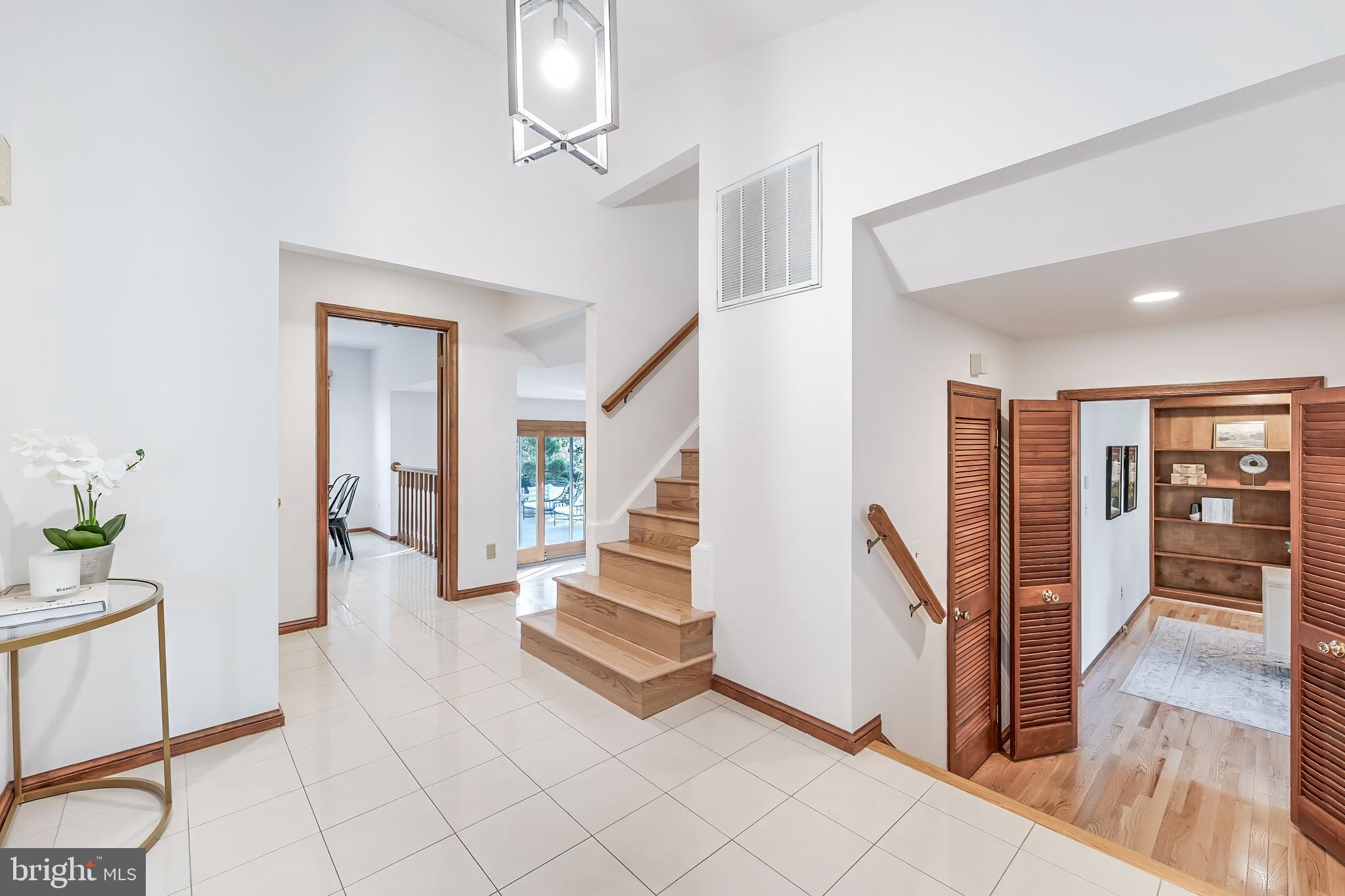 ABBEY GLEN - Residential