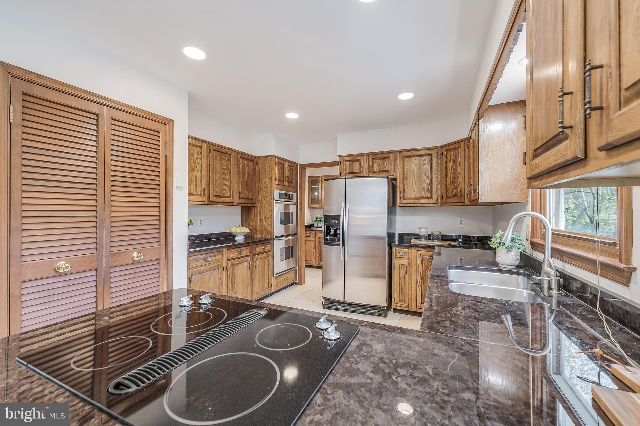 ABBEY GLEN - Residential