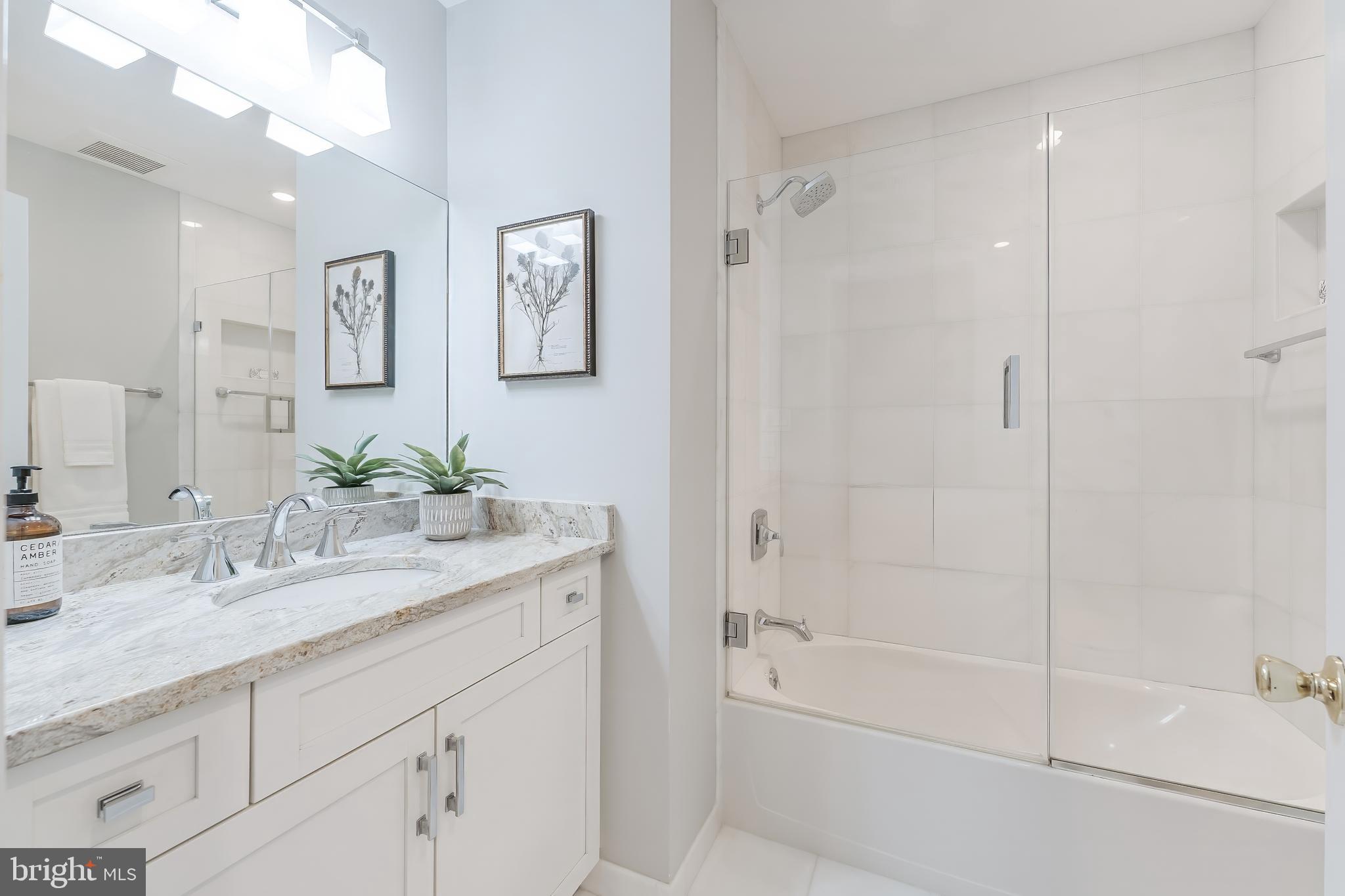 ABBEY GLEN - Residential