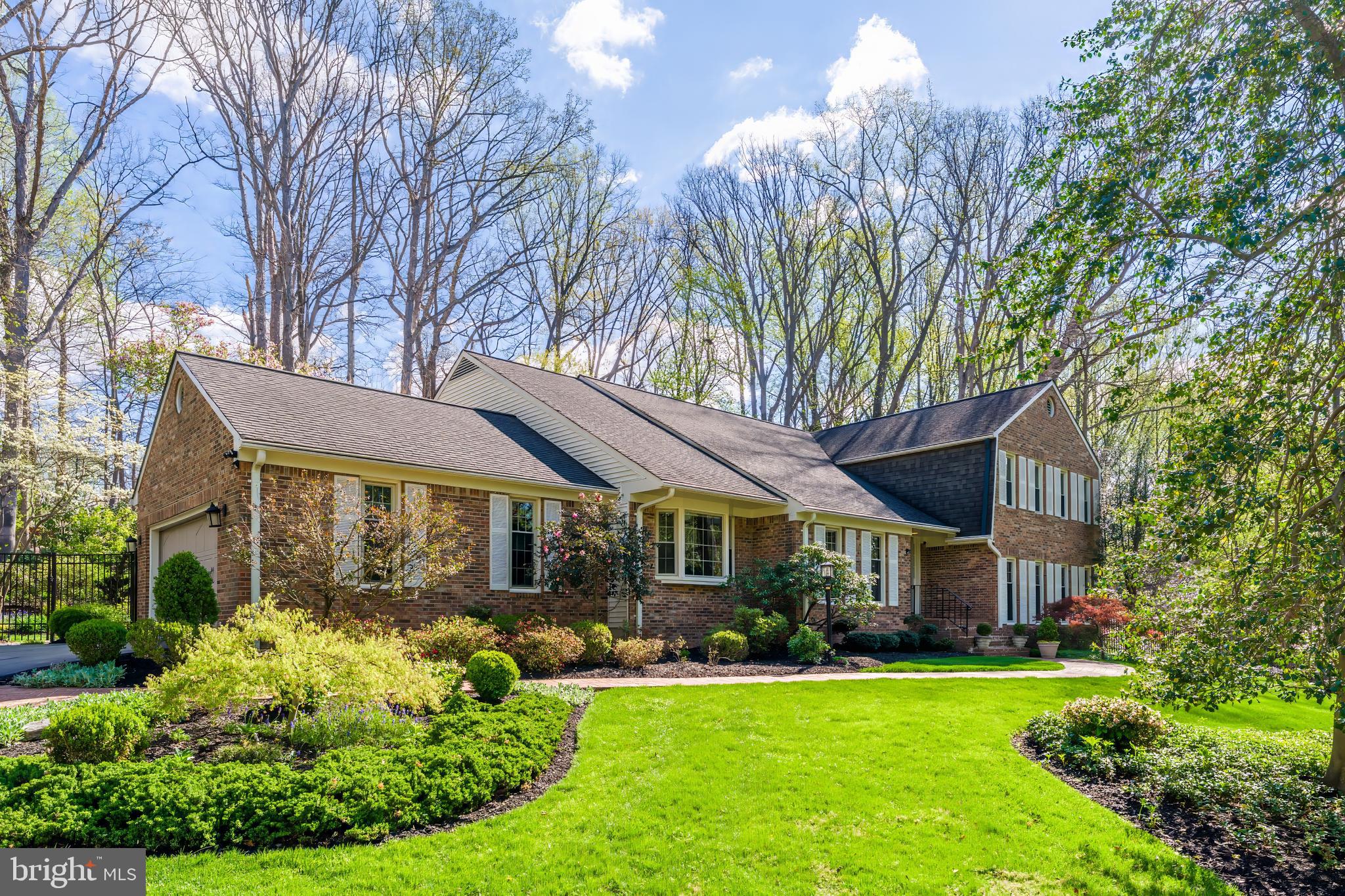 ABBEY GLEN - Residential