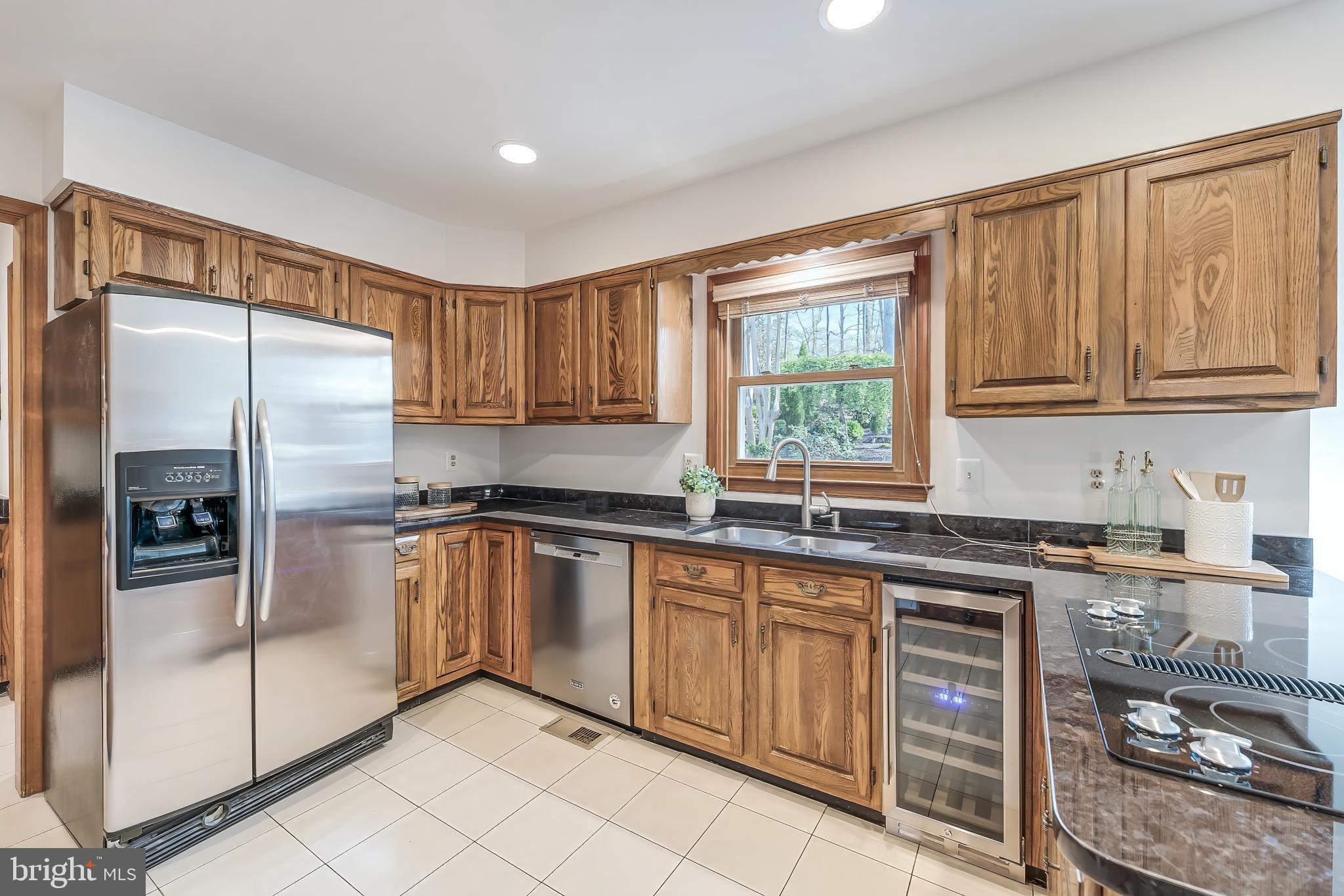 ABBEY GLEN - Residential