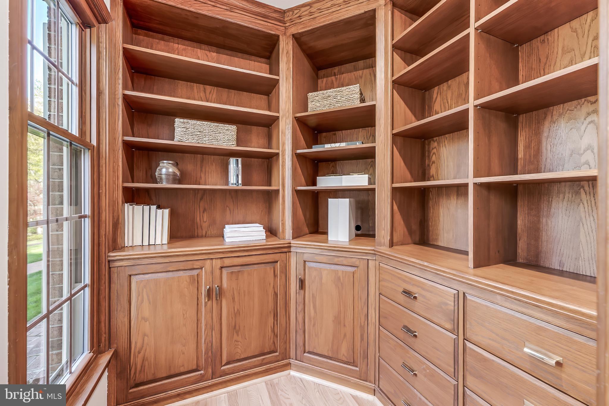 ABBEY GLEN - Residential