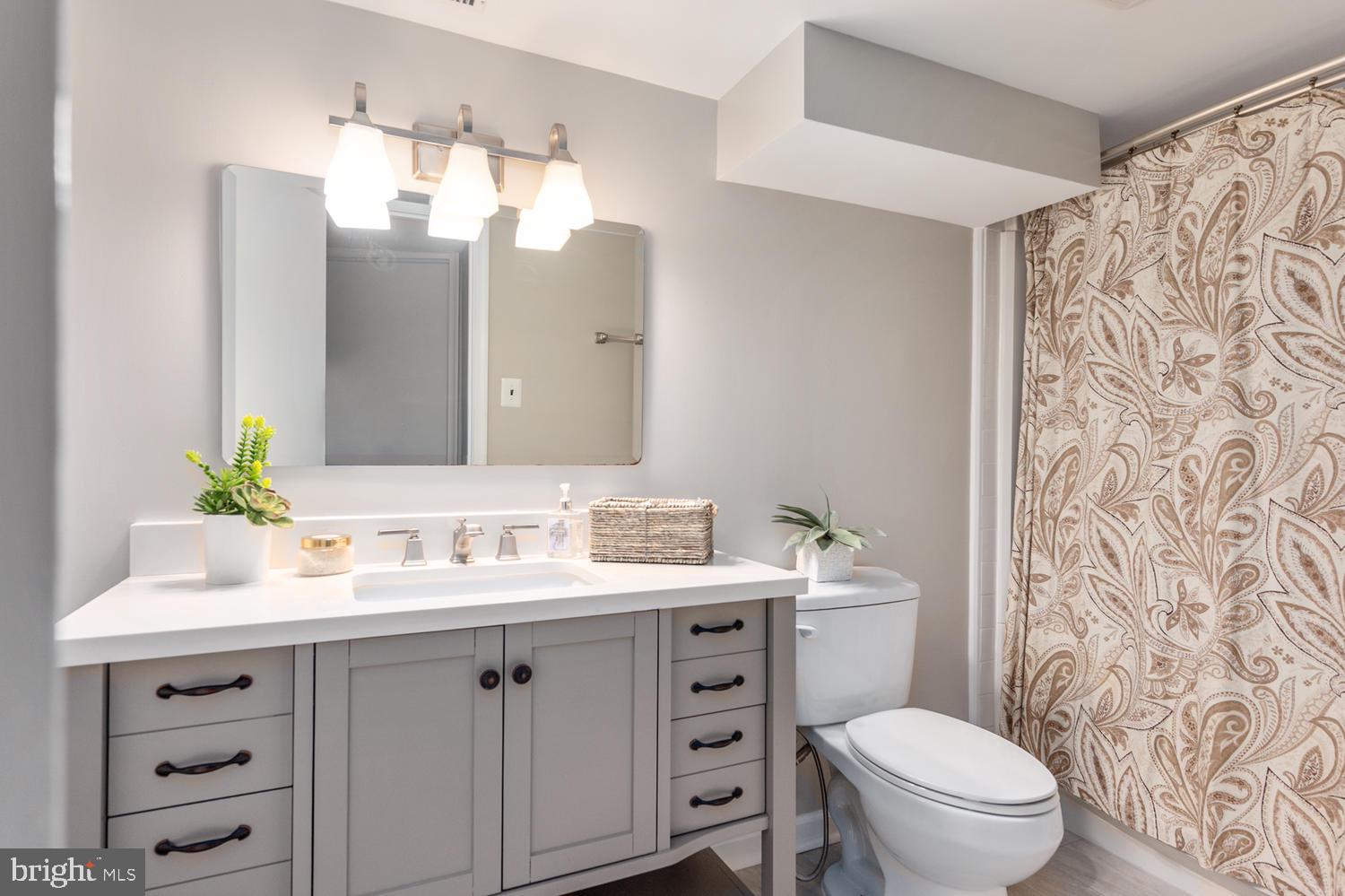 SPRINGFIELD - Residential