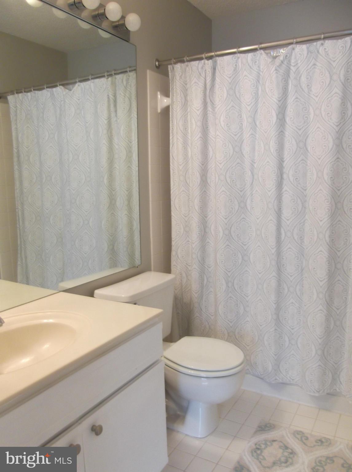 HEIGHTS AT PENDERBROOK - Residential Lease