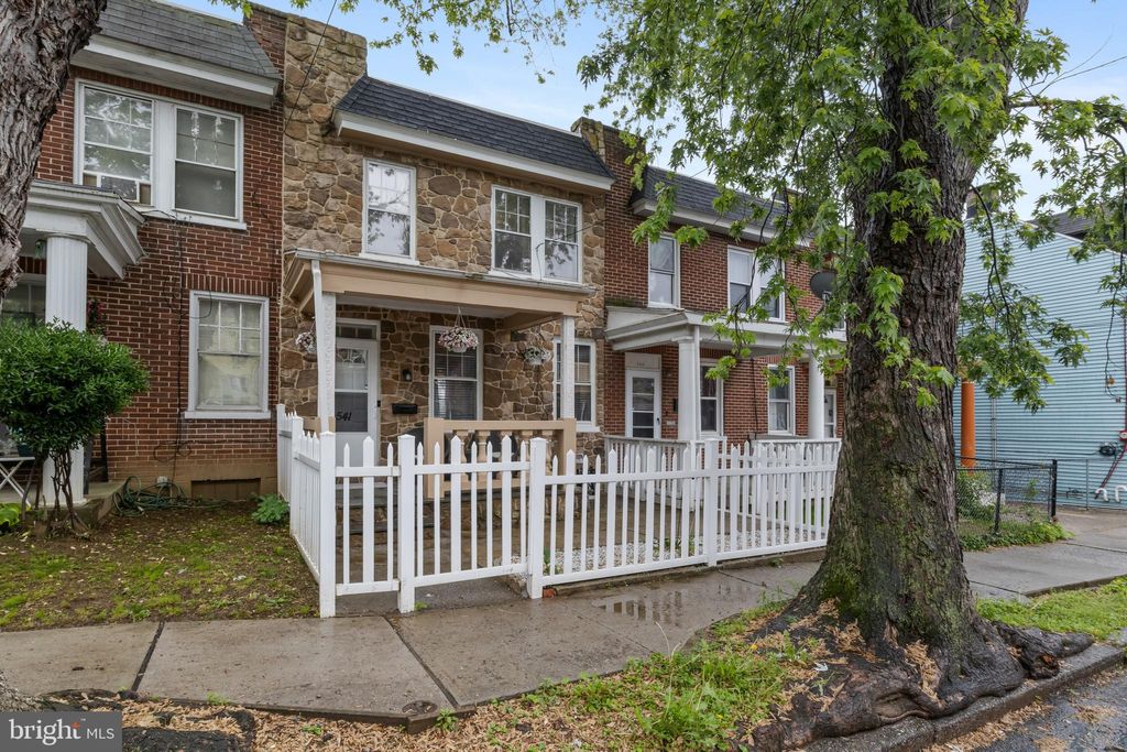 Photo of 541 Dauphin Street, LANCASTER, PA 17602 (MLS # PALA2069816)