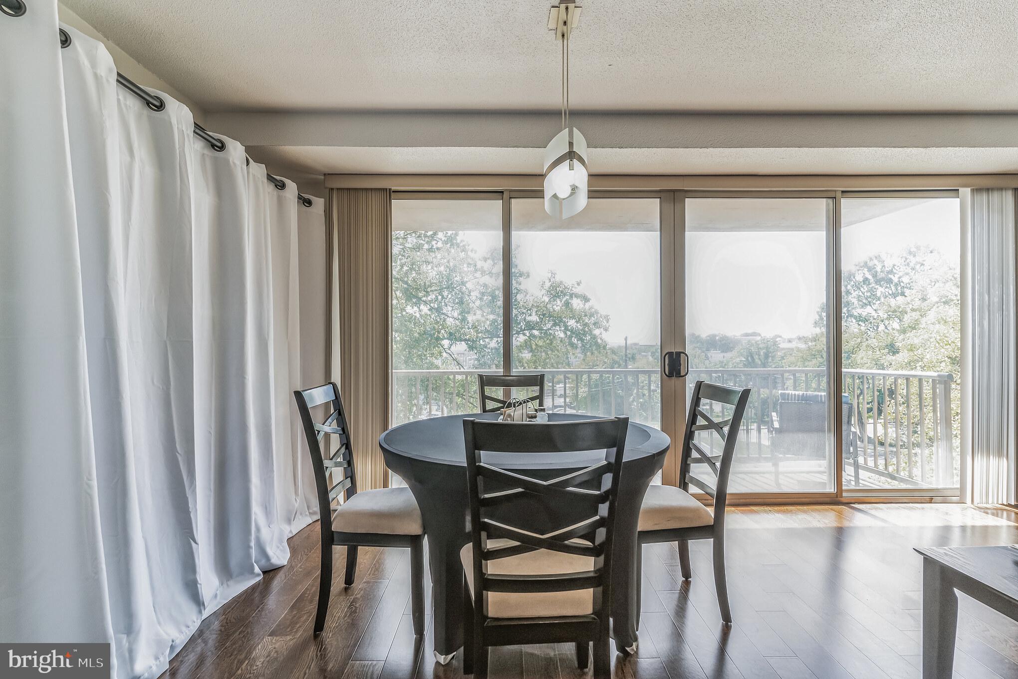 OGLETHORPE HOUSE - Residential