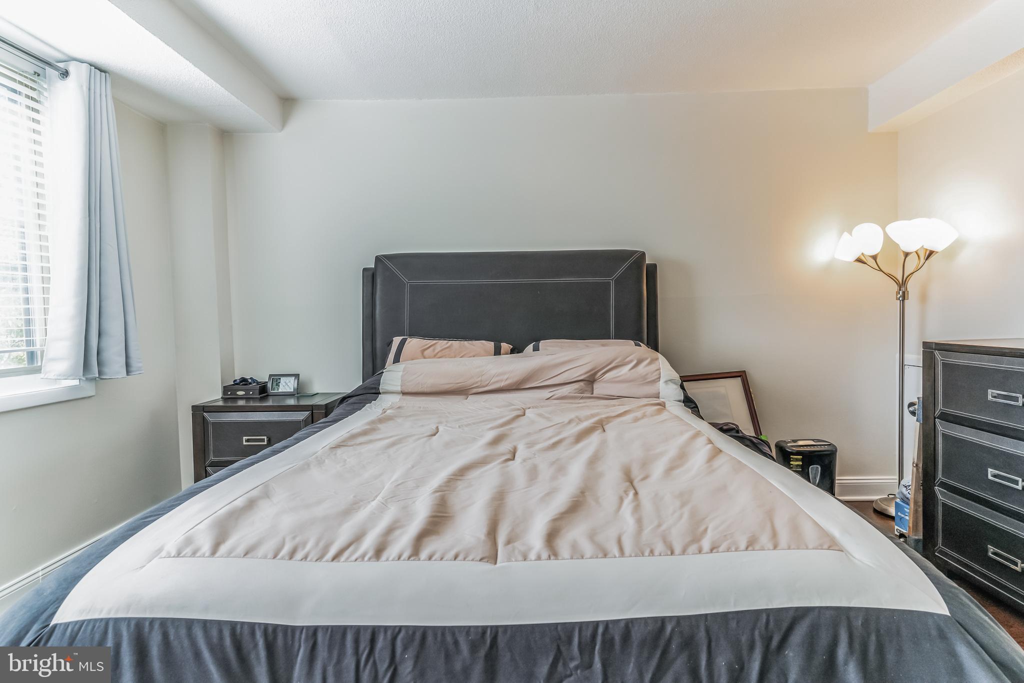 OGLETHORPE HOUSE - Residential