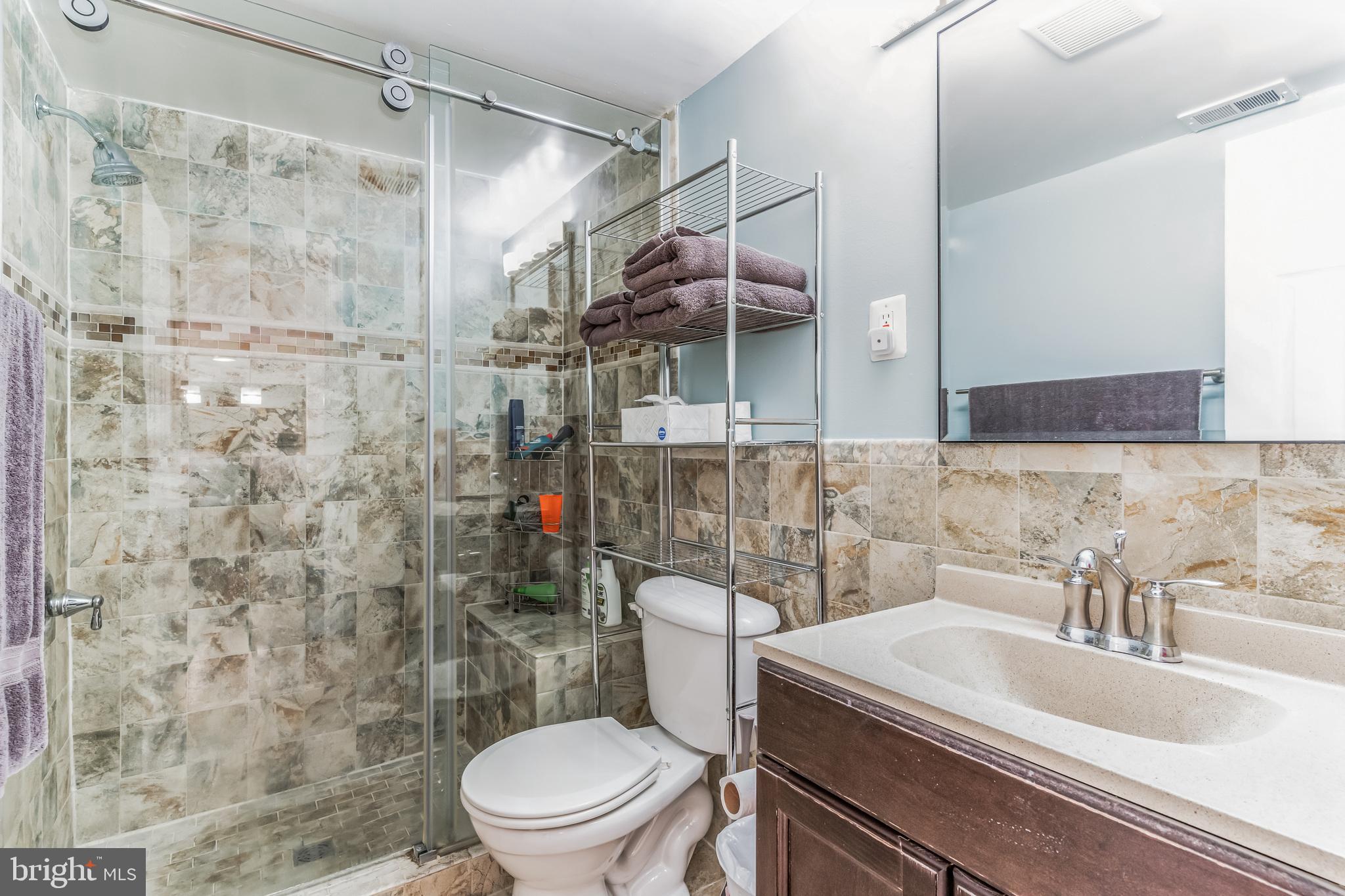 OGLETHORPE HOUSE - Residential