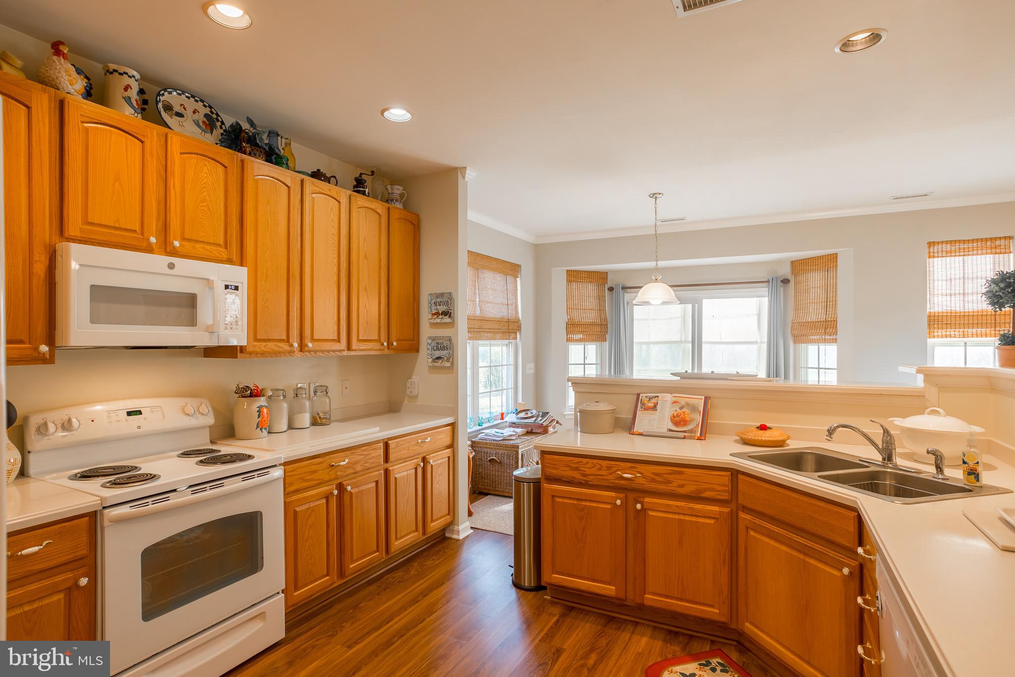 OAKMONT ESTATES - Residential