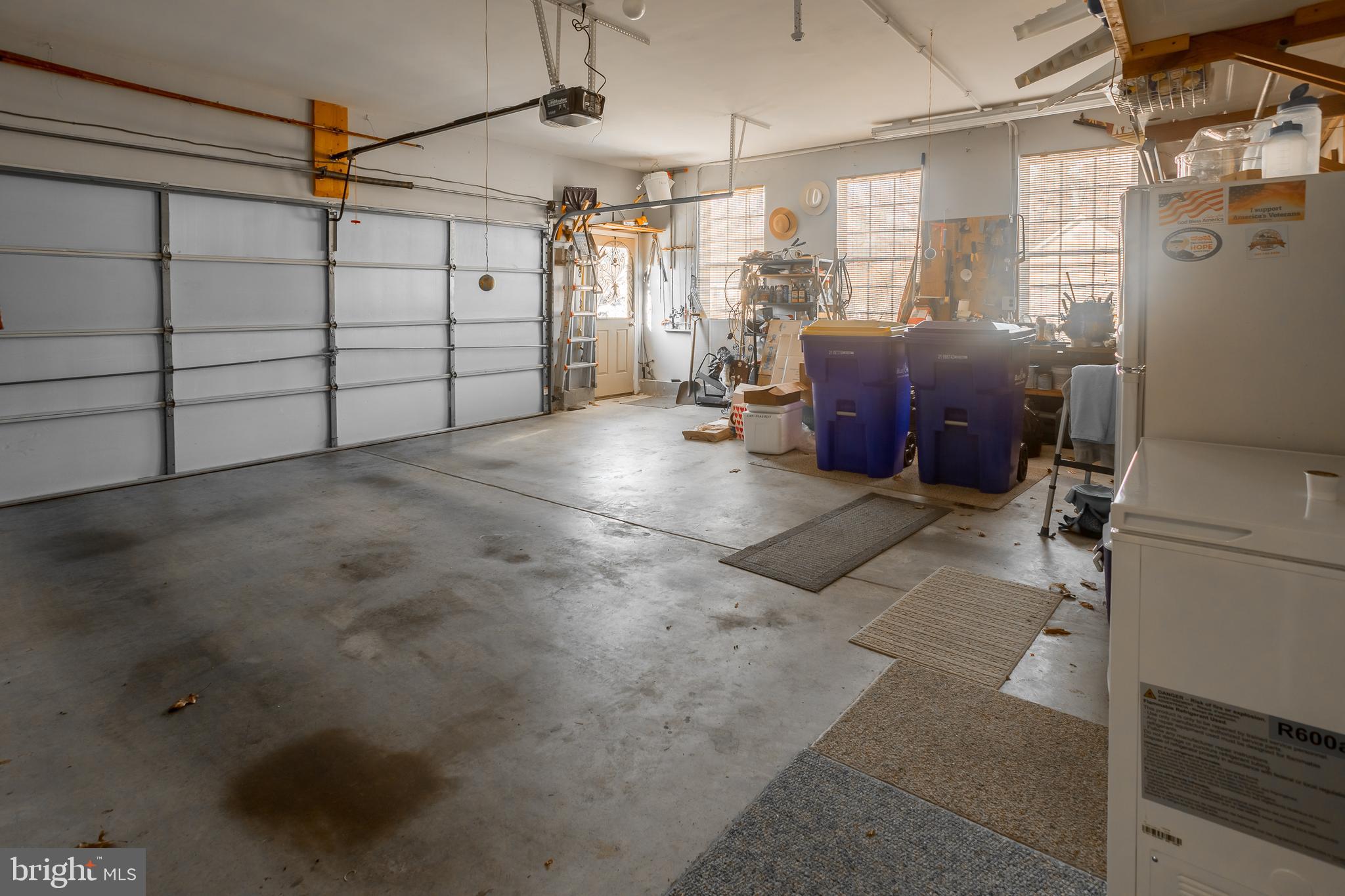 OAKMONT ESTATES - Residential