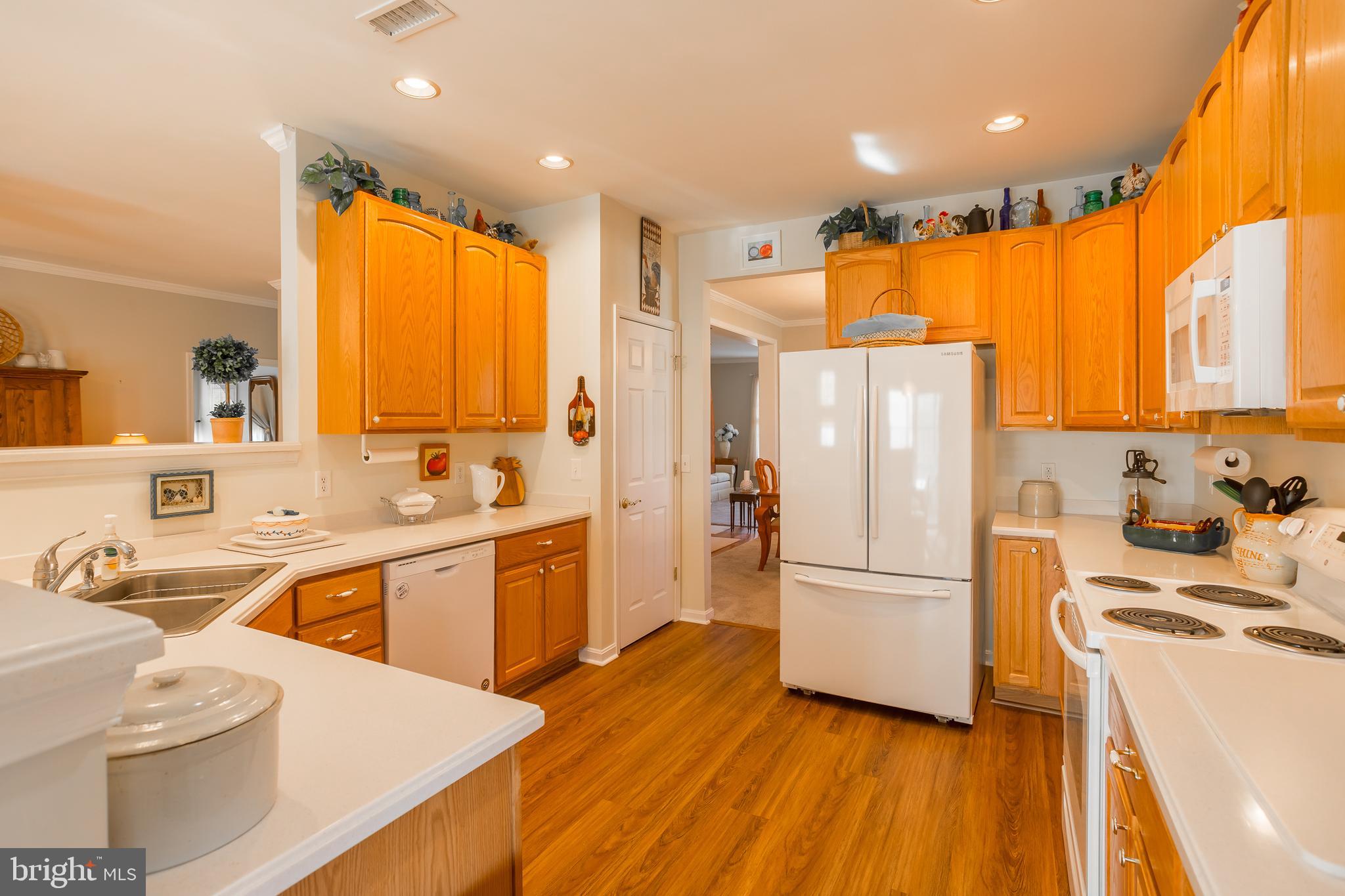 OAKMONT ESTATES - Residential