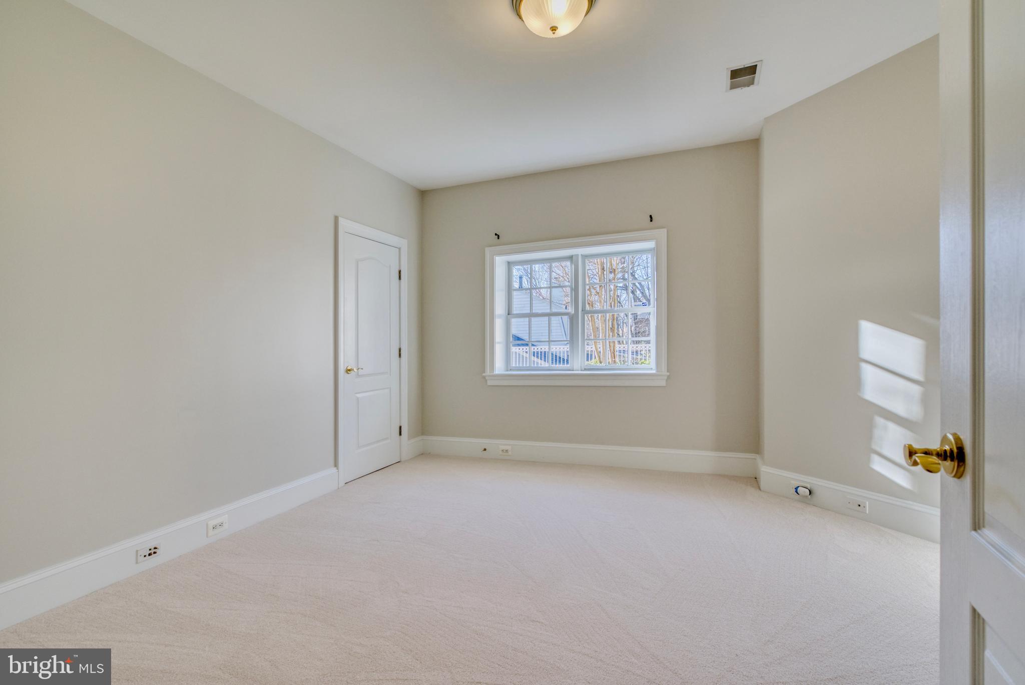 DOGWOODS AT LANGLEY - Residential