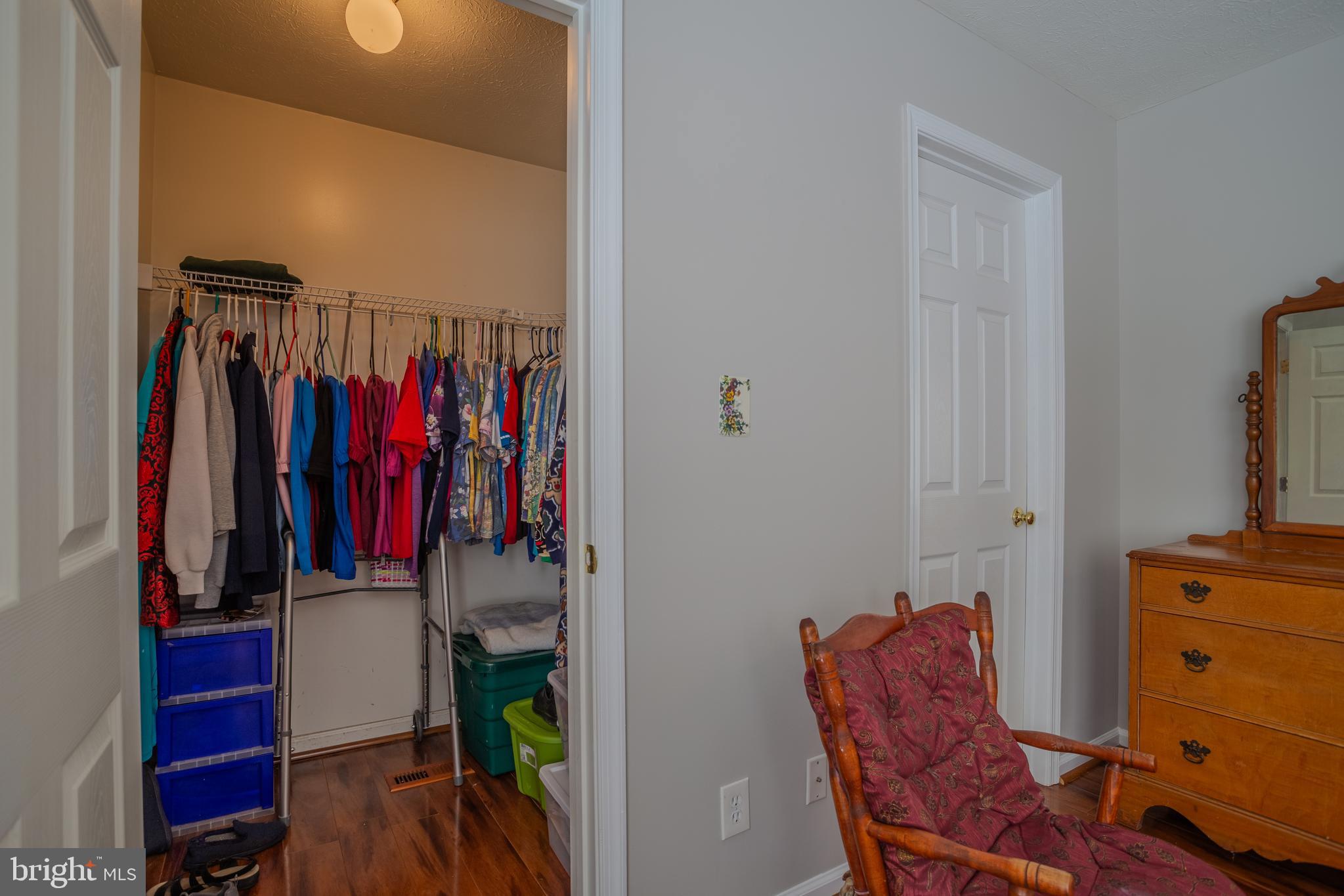 WOODRIDGE - Residential