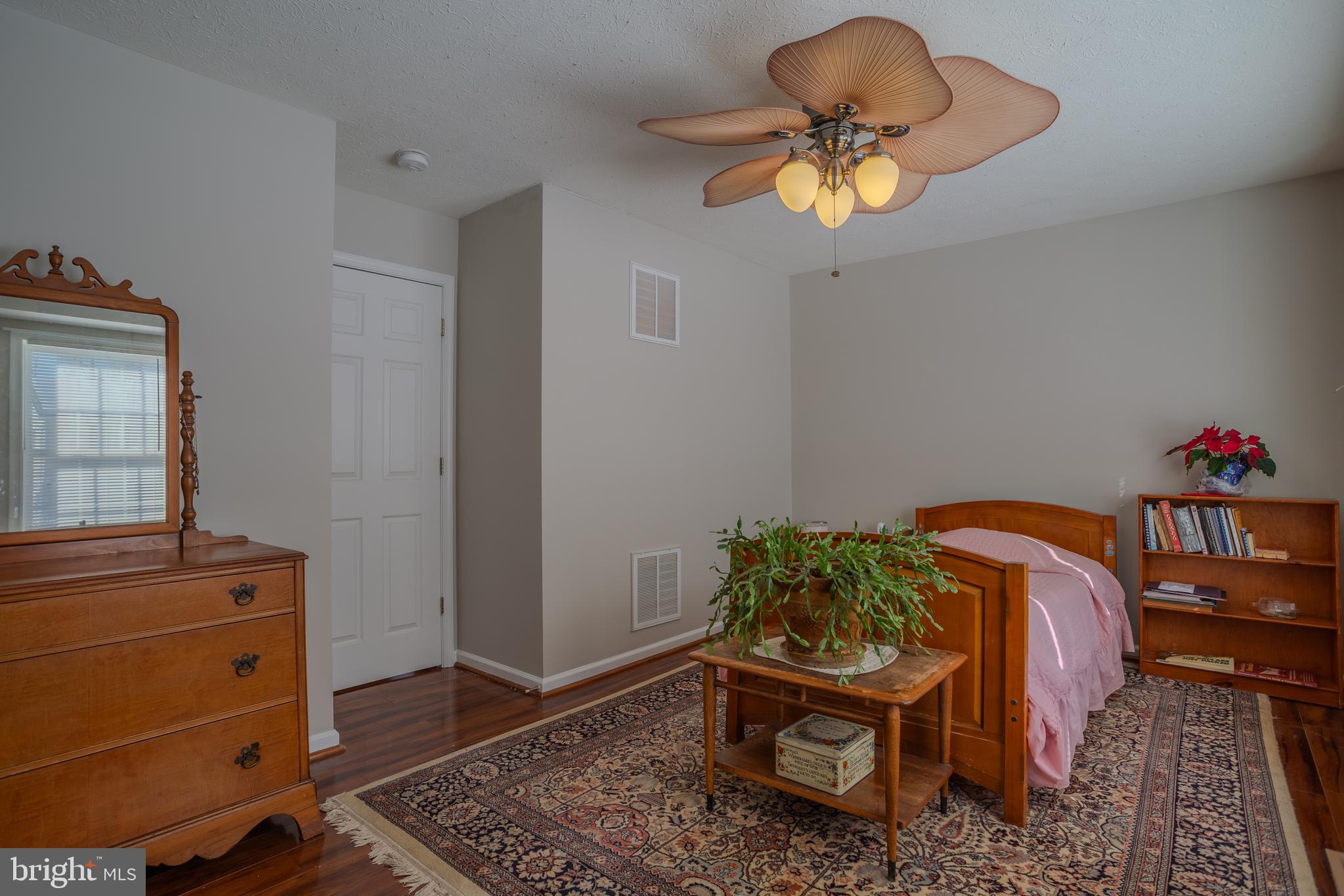 WOODRIDGE - Residential