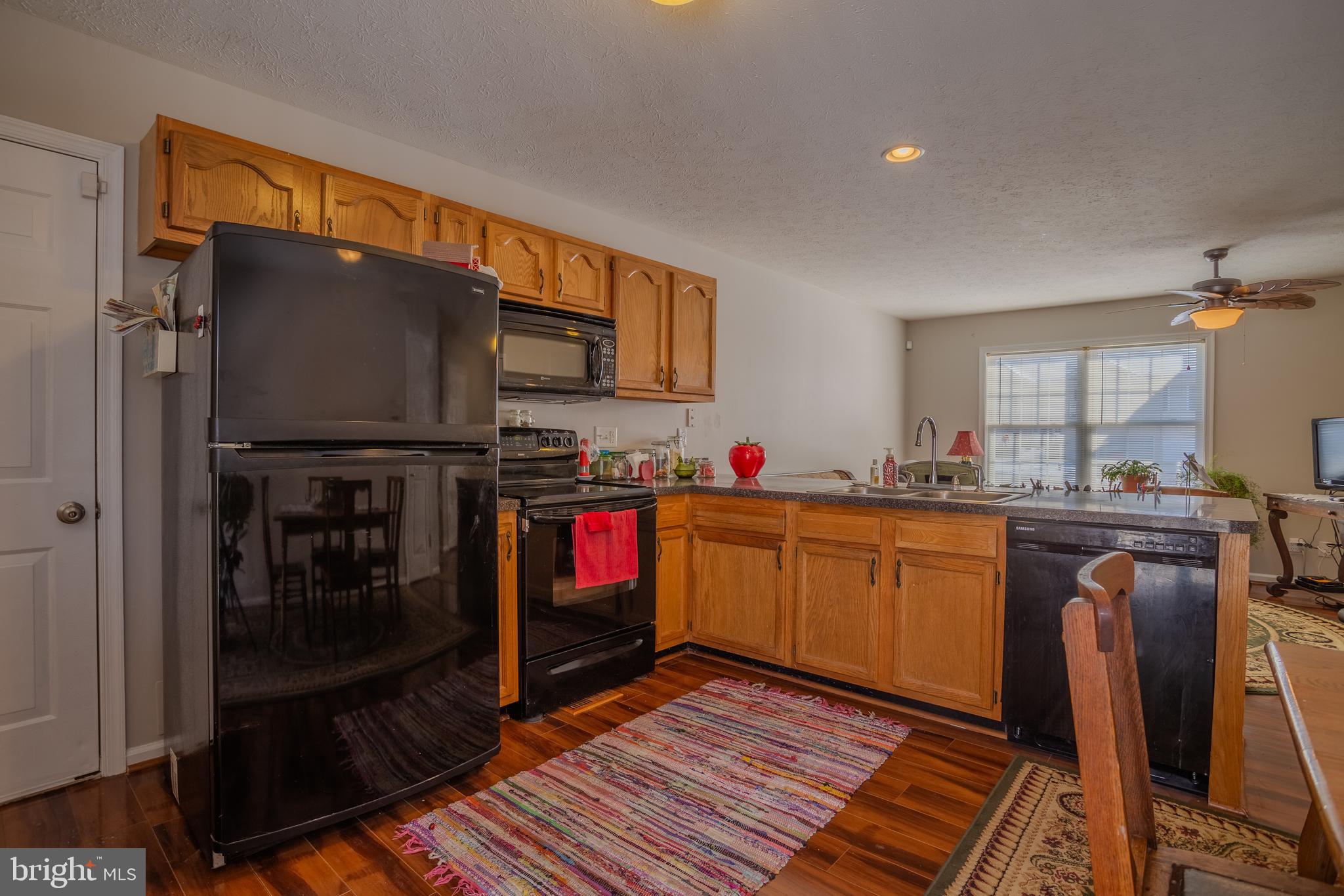 WOODRIDGE - Residential